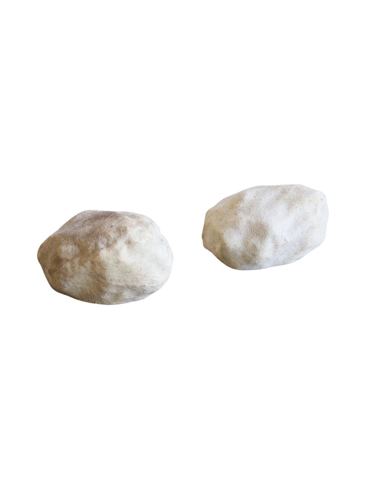 A pair of rock-shaped table lamps made of marble powder and resin, with a natural beige color  André Cazenave for Atelier A