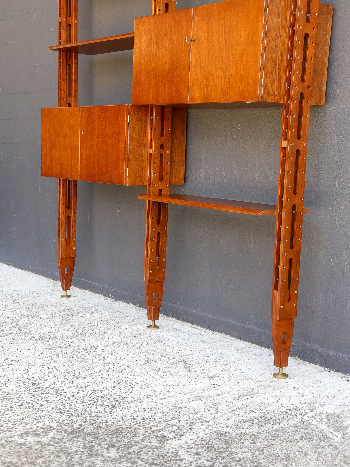 La Giraffa by Paolo Tilche for Arform Bookcase