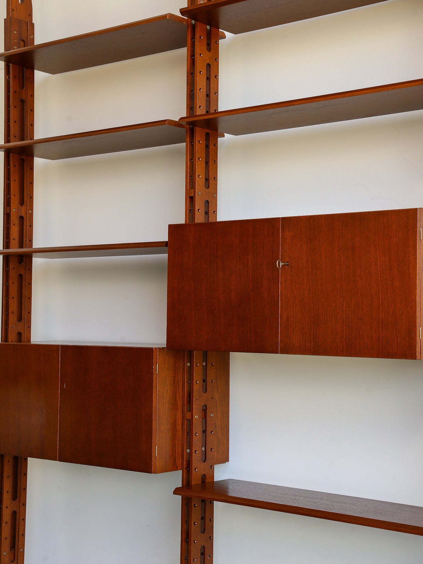 La Giraffa by Paolo Tilche for Arform Bookcase