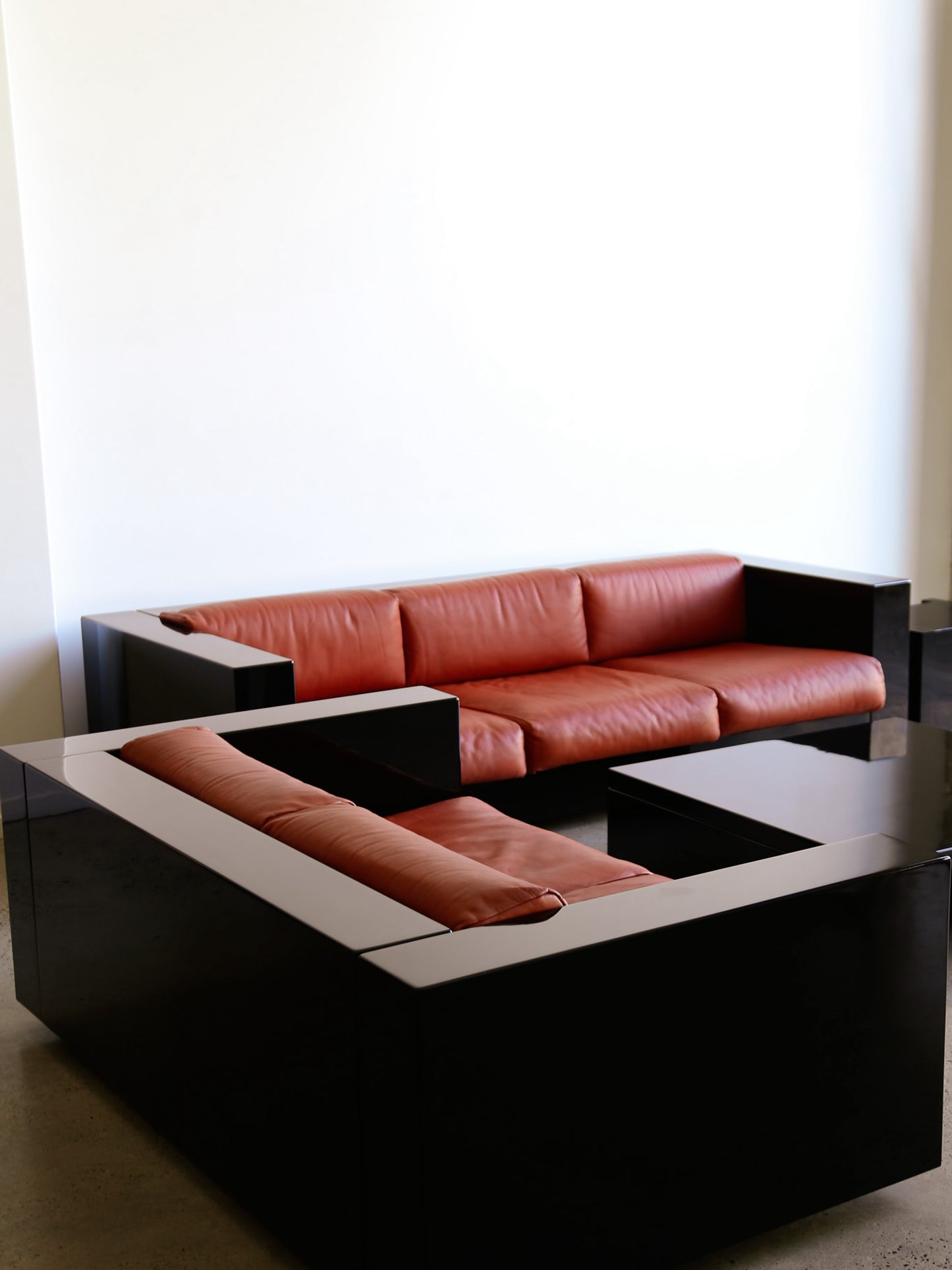 Massimo Vignelli for Poltronova Saratoga sofa set & coffee table