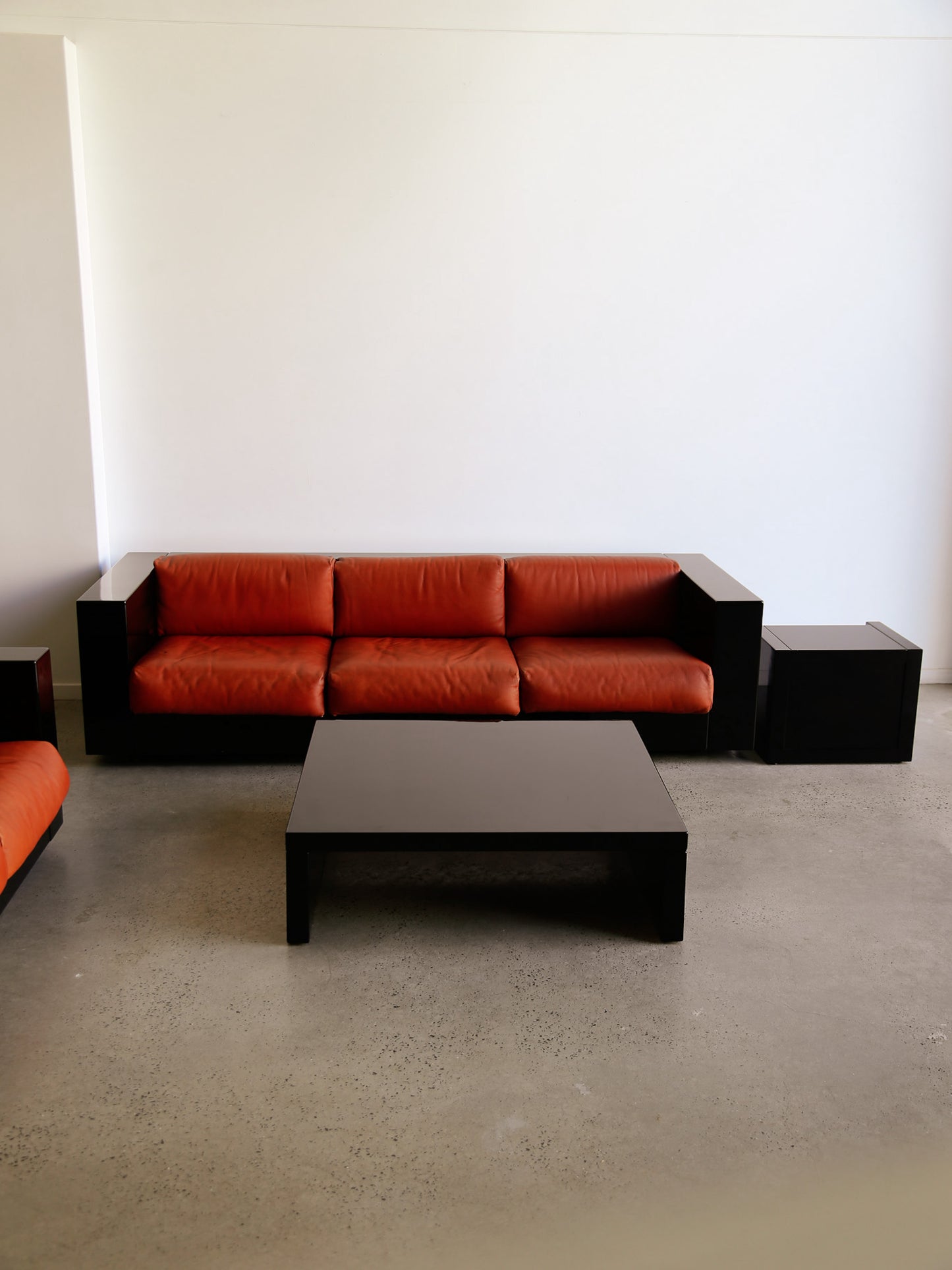 Massimo Vignelli for Poltronova Saratoga sofa set & coffee table