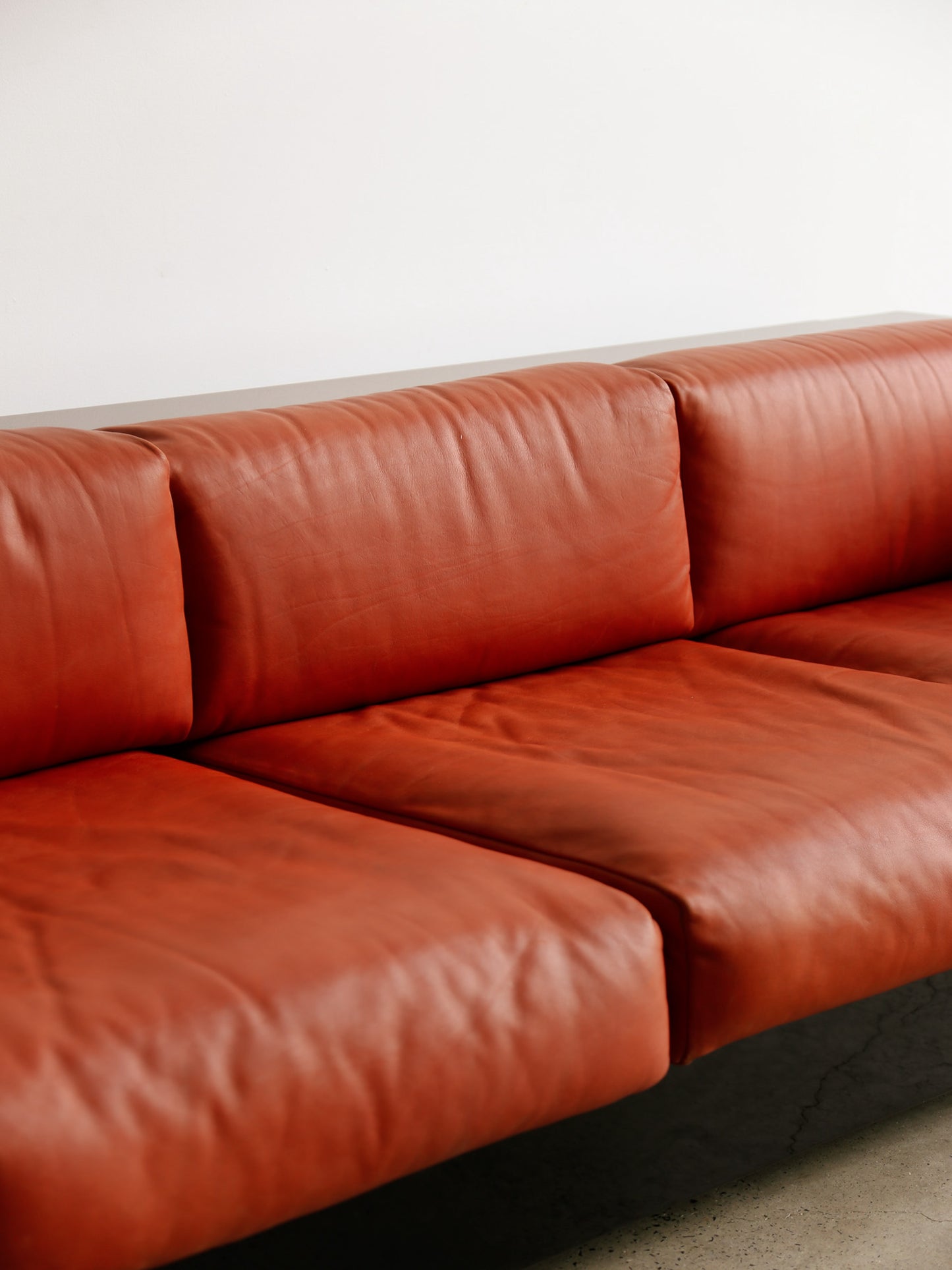 Massimo Vignelli for Poltronova Saratoga sofa set & coffee table
