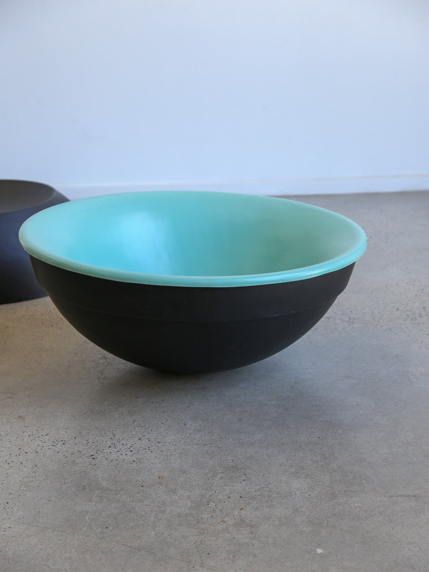 Italian Space Age Fiberglass Lounge Chair and Table, 1970s