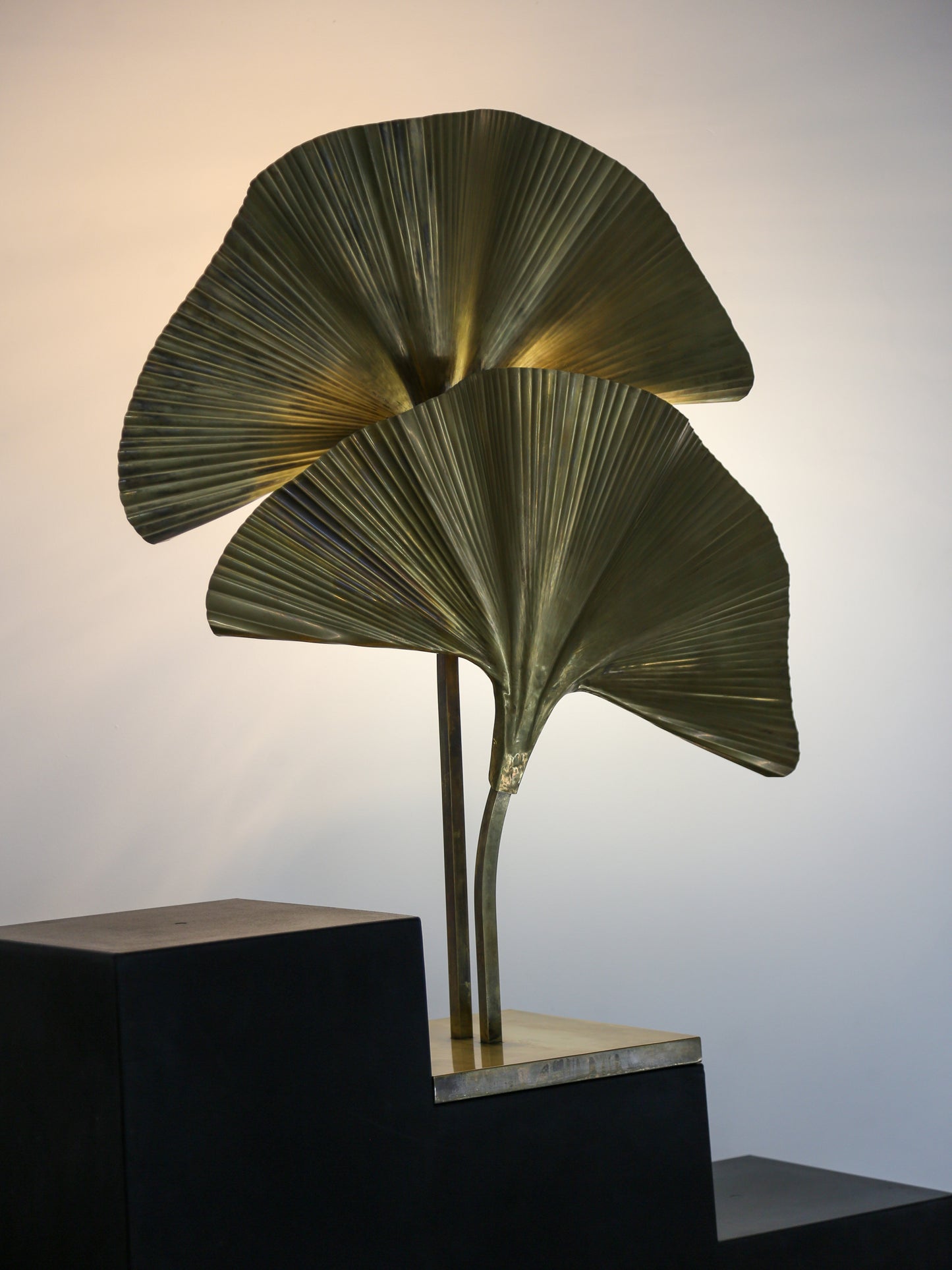Italian Brass Ginkgo Leaf Table Lamp, Contemporary