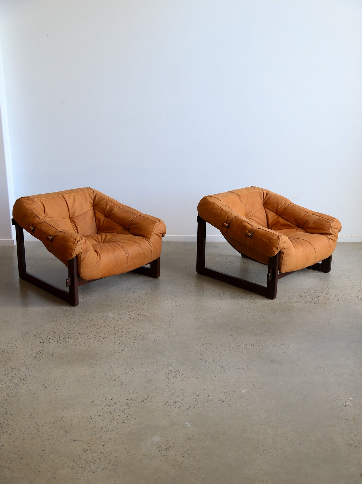 Mp-91 Armchairs by Percival Lafer in Wood and Leather