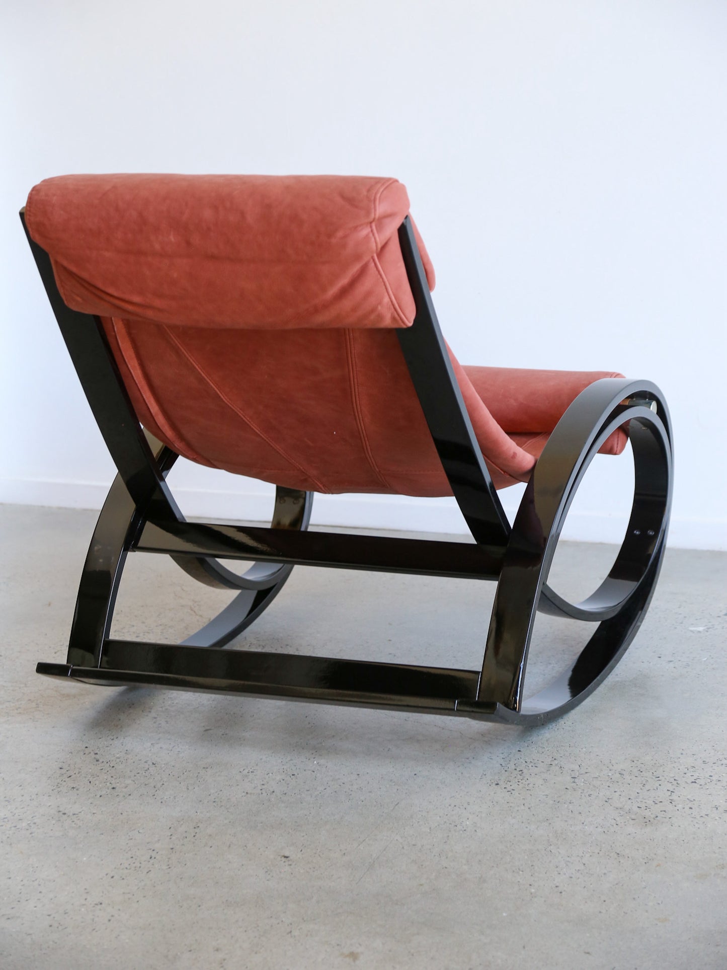 Italian Mid Century Modern Sgarsul Rocking Chair by Gae Aulenti for Poltronova