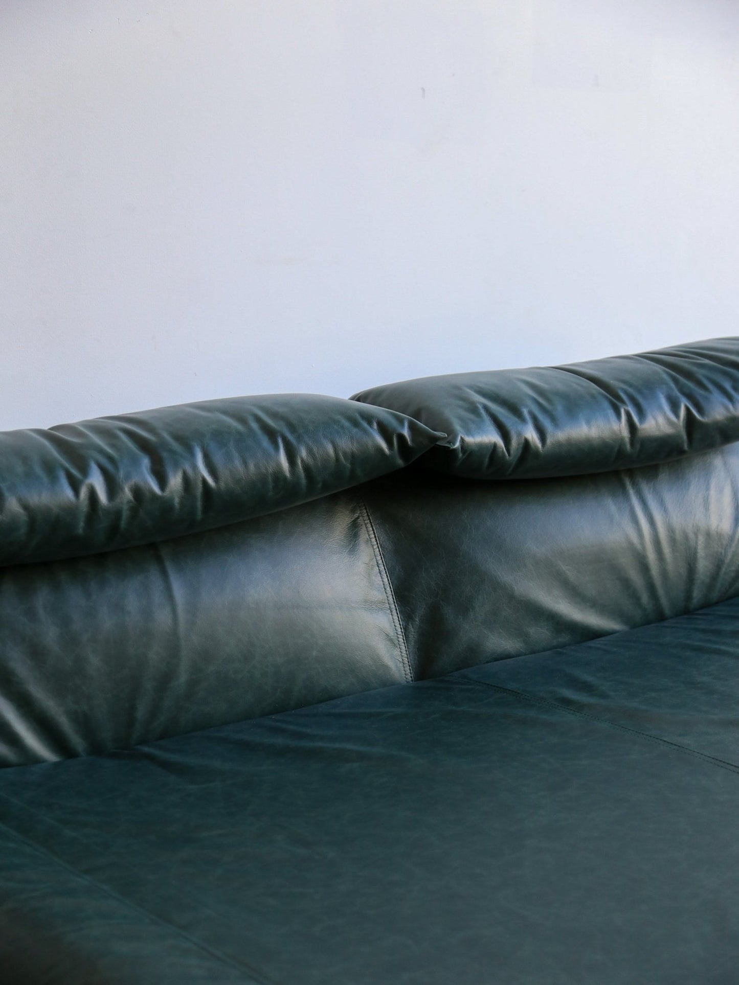 Mid - Century Modern Daybed “Le Bambole – Bamboletto” by Mario Bellini for B&B Italia, 1970s - Lumini Collections