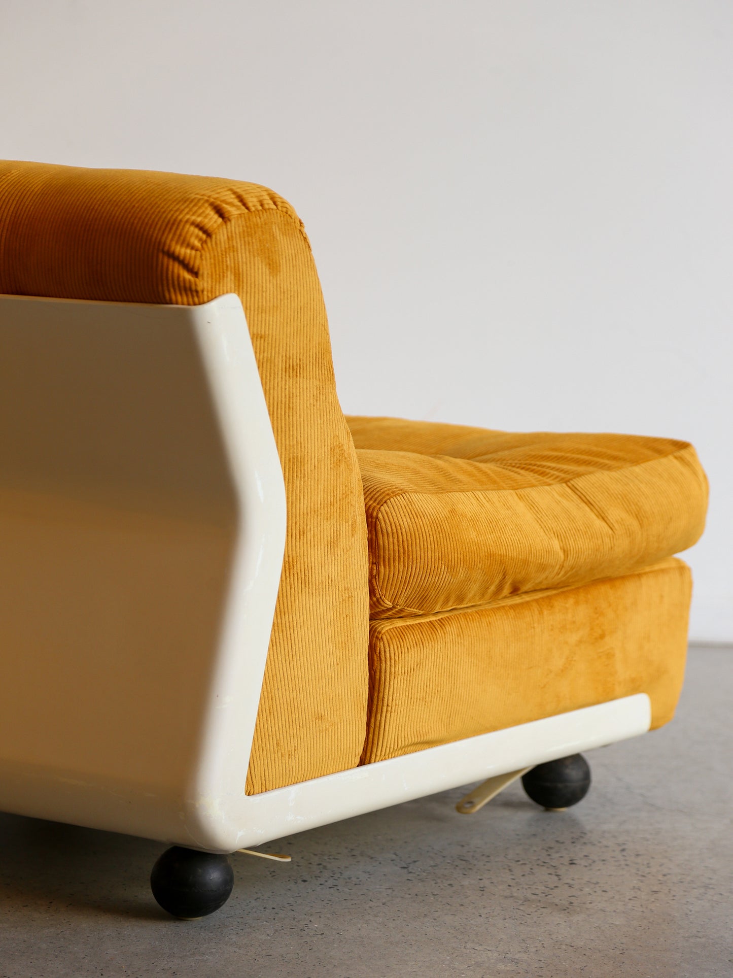 Amanta Modular Sofa in Yellow Velvet & White Frame By Mario Bellini for B&B Italia