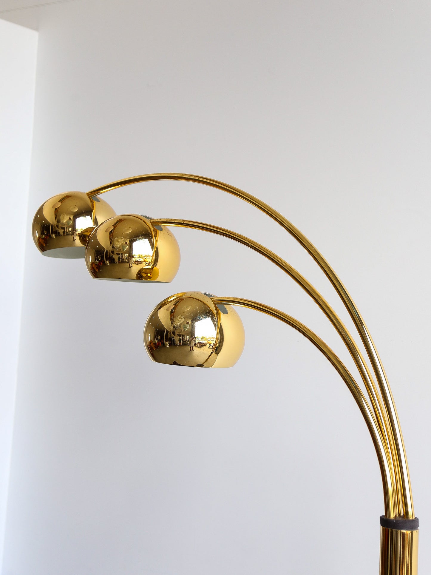 Goffredo Reggiani Three-Arm Arc Floor Lamp in Gilded Metal
