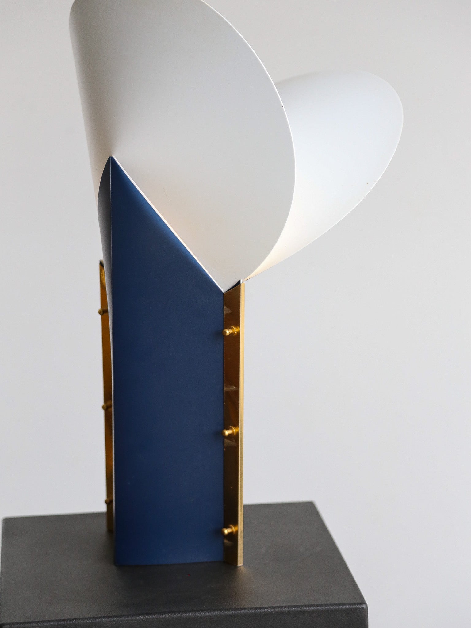 high end table lamp