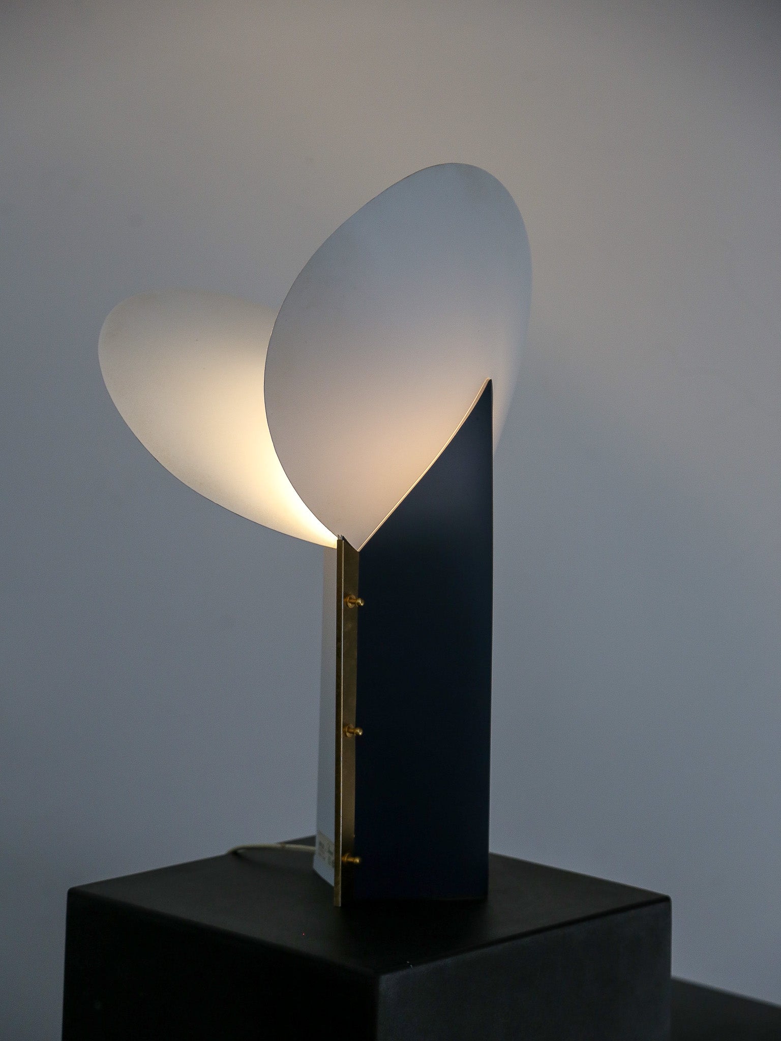 masterpiece table lamp