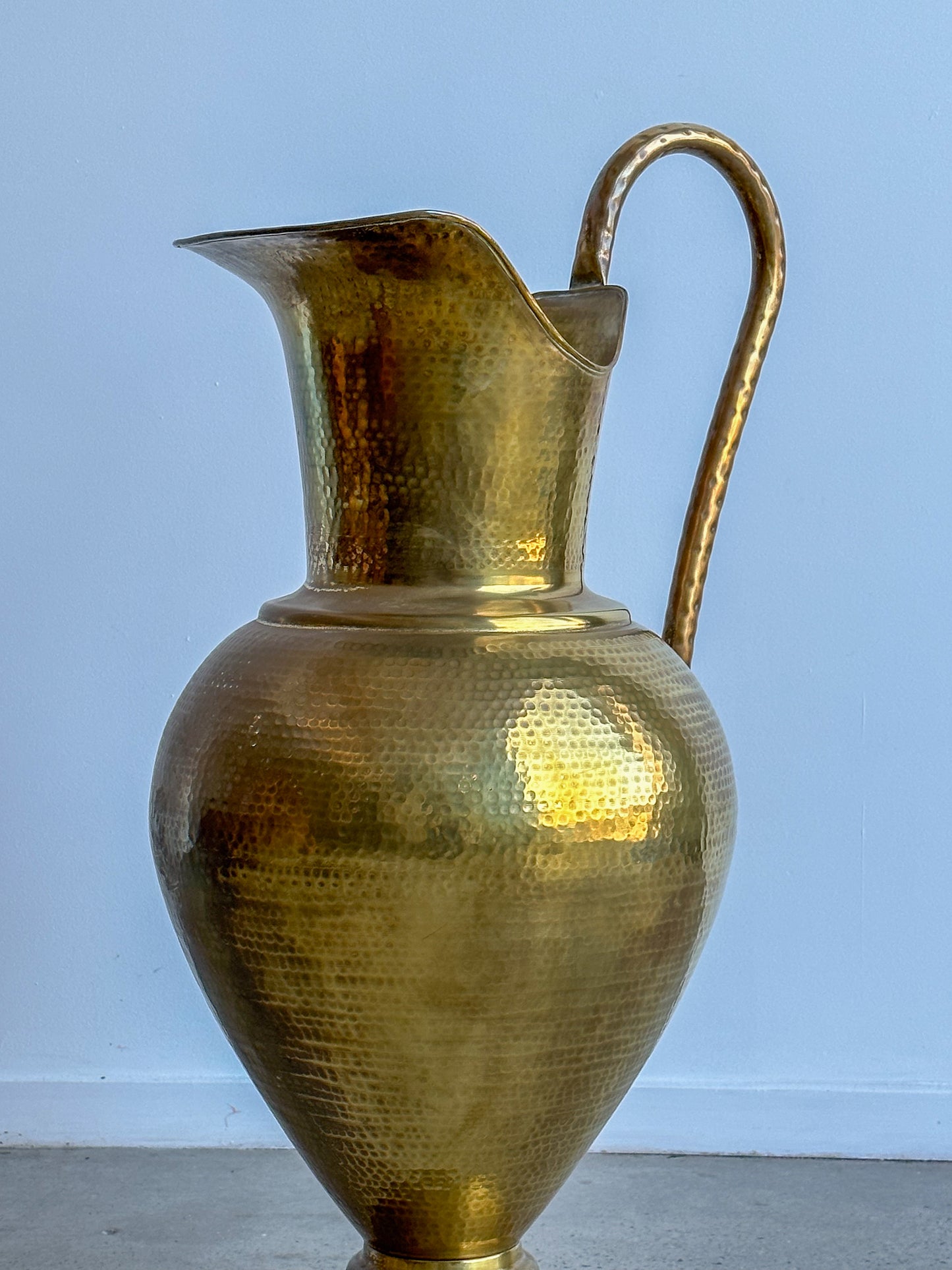 Italian Art Deco Large Hand Hammered Brass Vase, 1940
