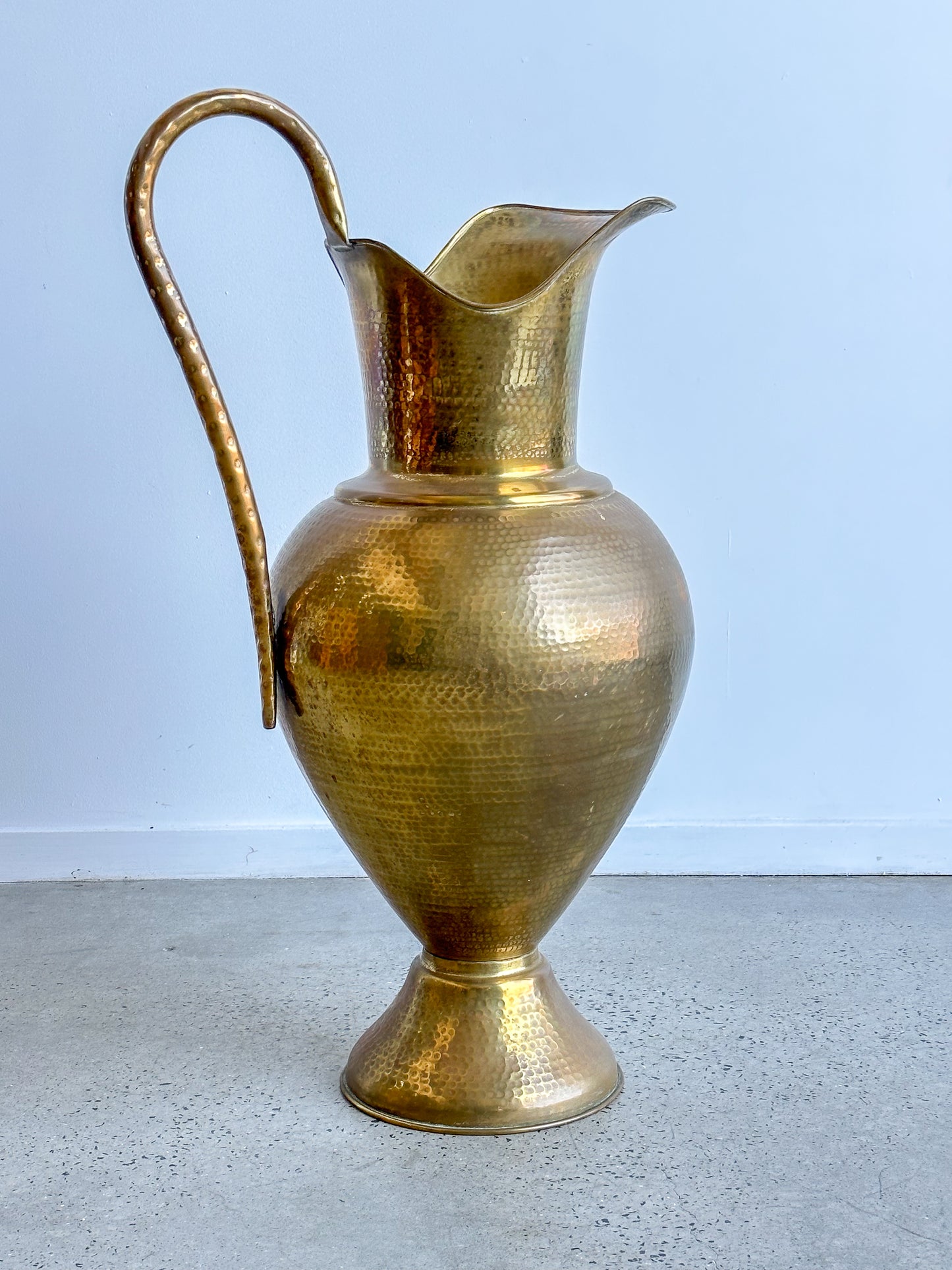 Italian Art Deco Large Hand Hammered Brass Vase, 1940