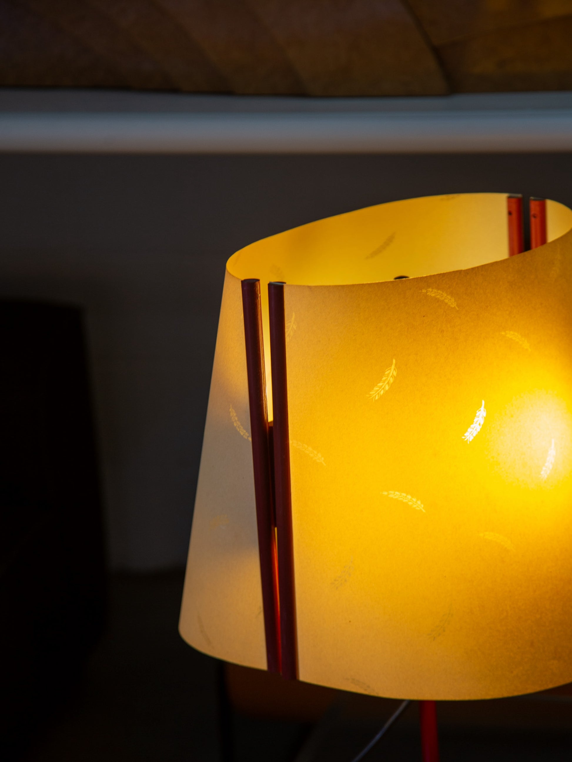 European table lamp
