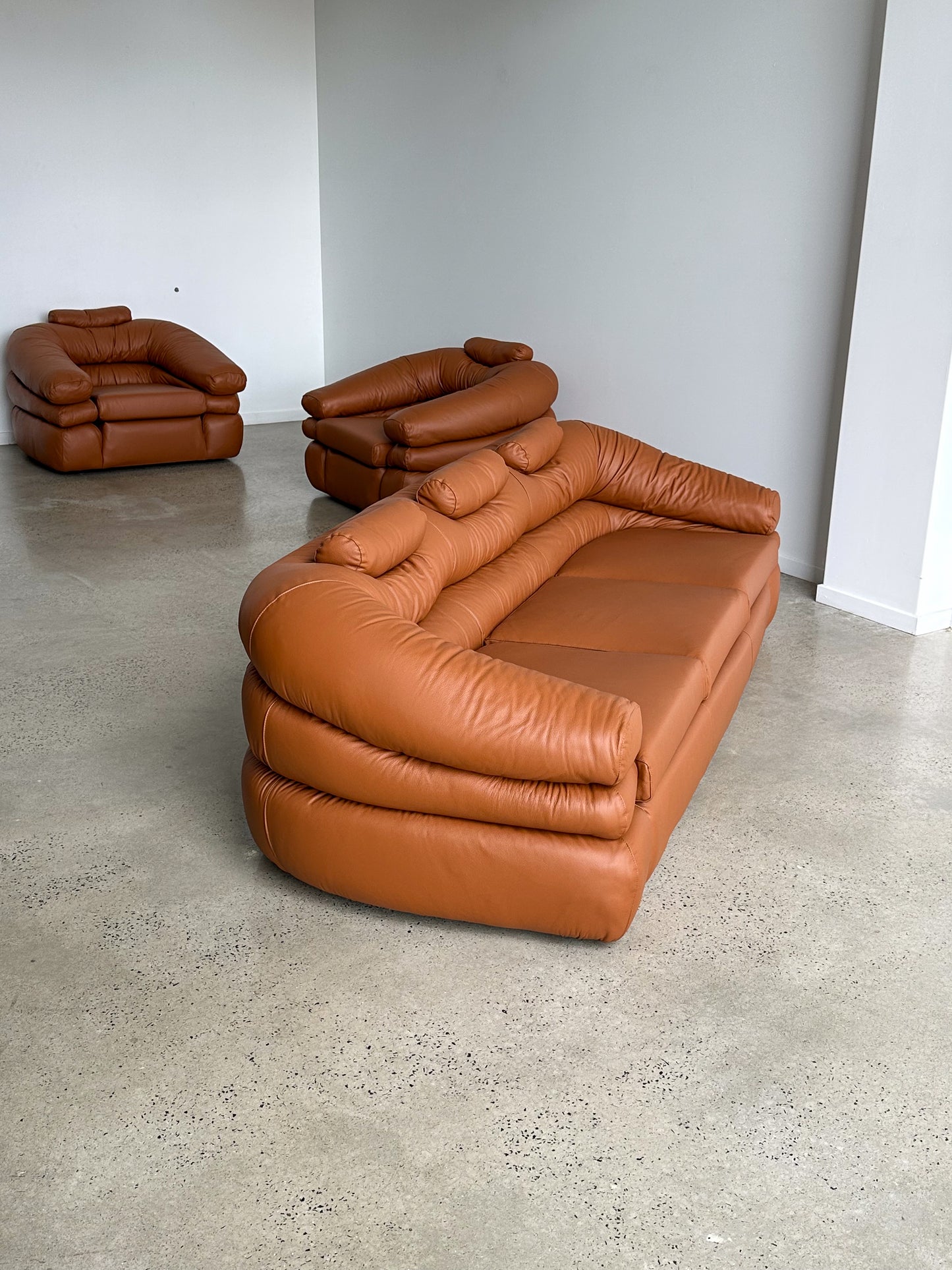 " Straccio " by De Pass, D'Urbino, Lomazzi for Zanotta Three Seater Sofa Cognac Leather 1970