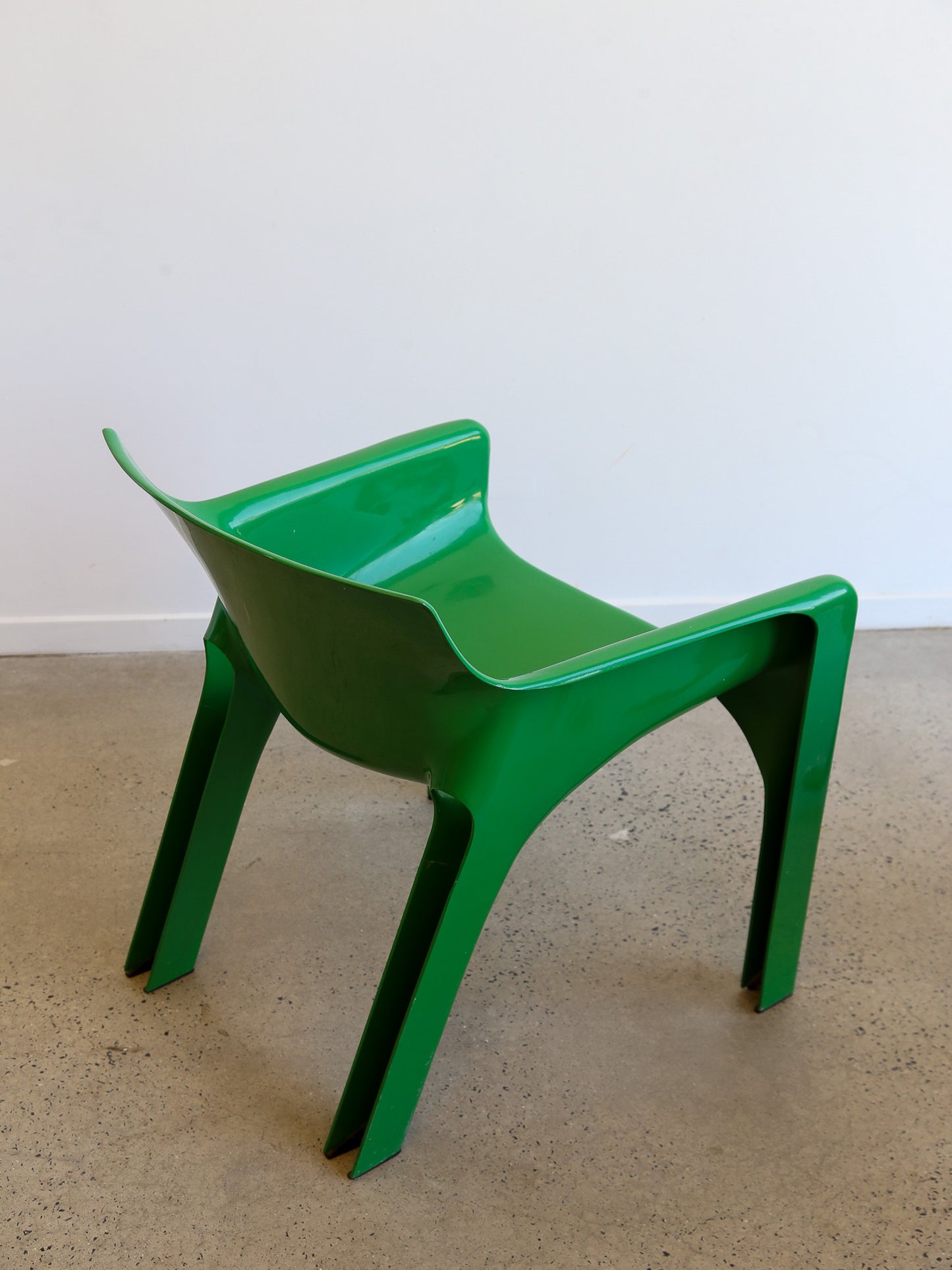 Gaudi Green Chair by Vico Magistretti for Artemide 1970s