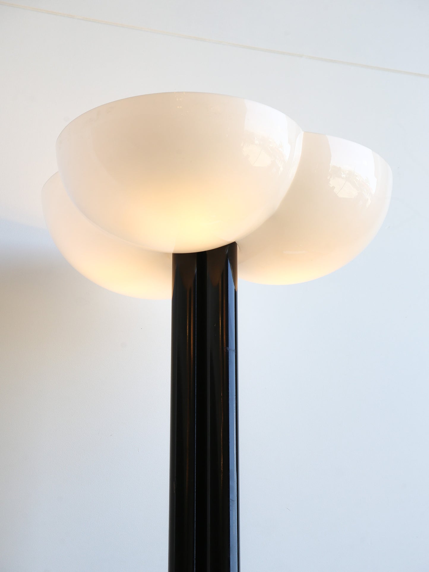 Sergio Asti Trifoglio Floor Lamp for Bilumen, Italy 1970s