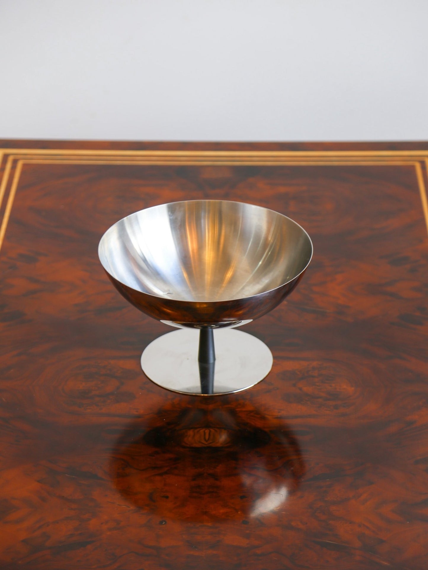 Pair of Alessi Stainless Steel Pedestal Bowls, Italy, 1970s - Lumini Collections
