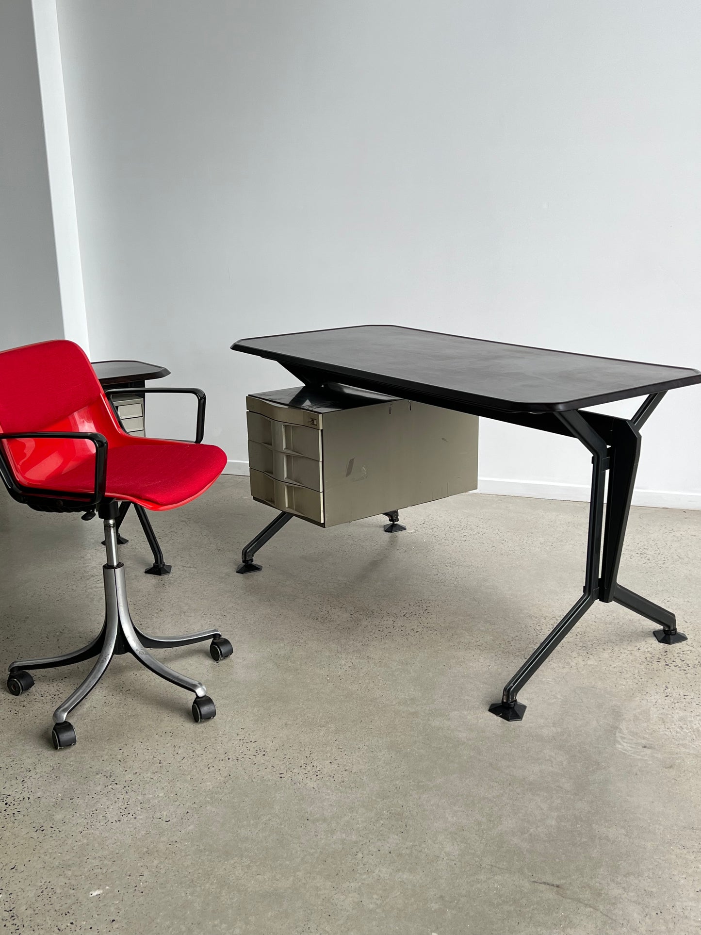 Arco desk by BBPR for Olivetti, 1960s