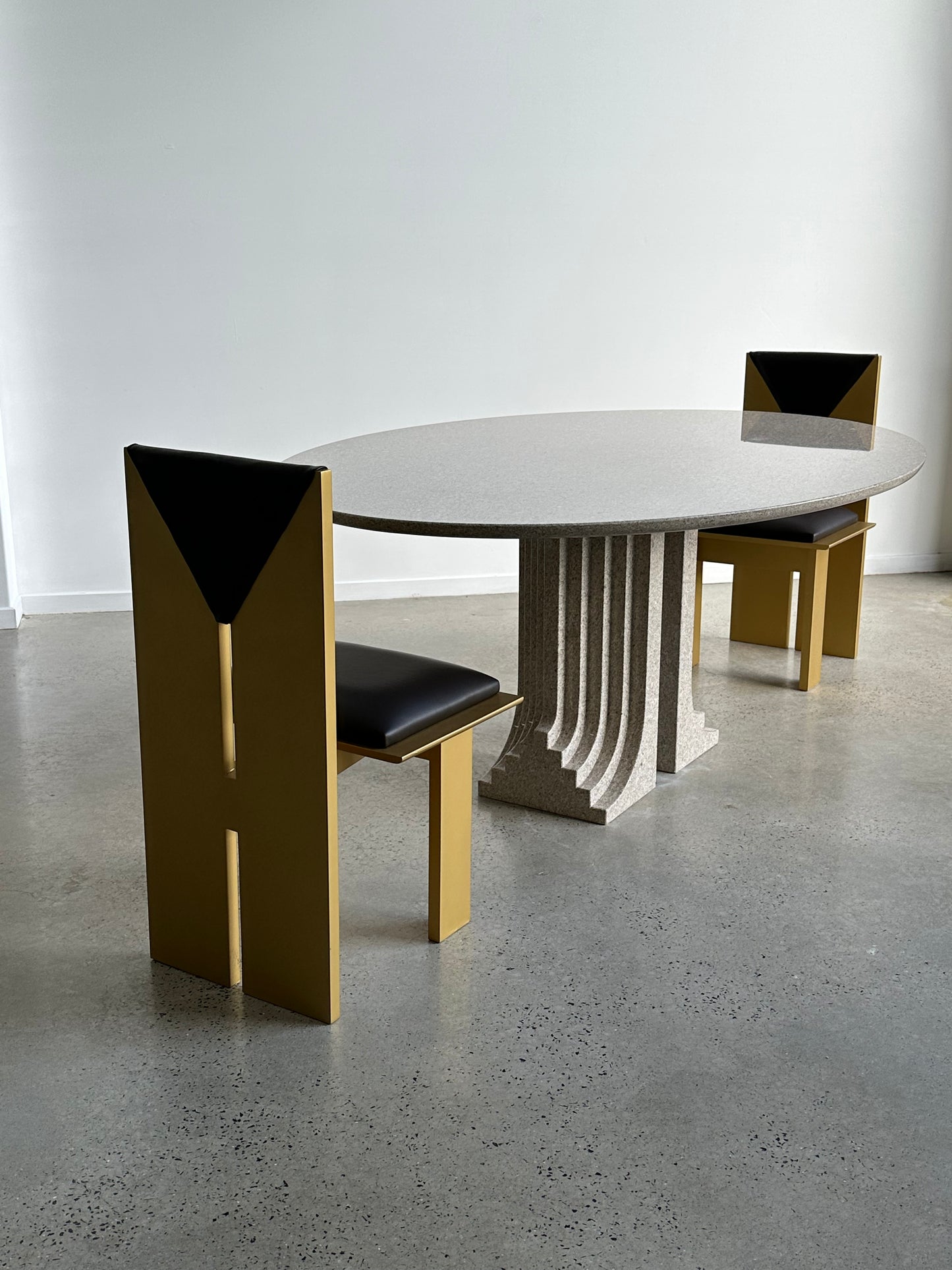 Samo Granite Dining Table by Carlo Scarpa, Italy 1970s