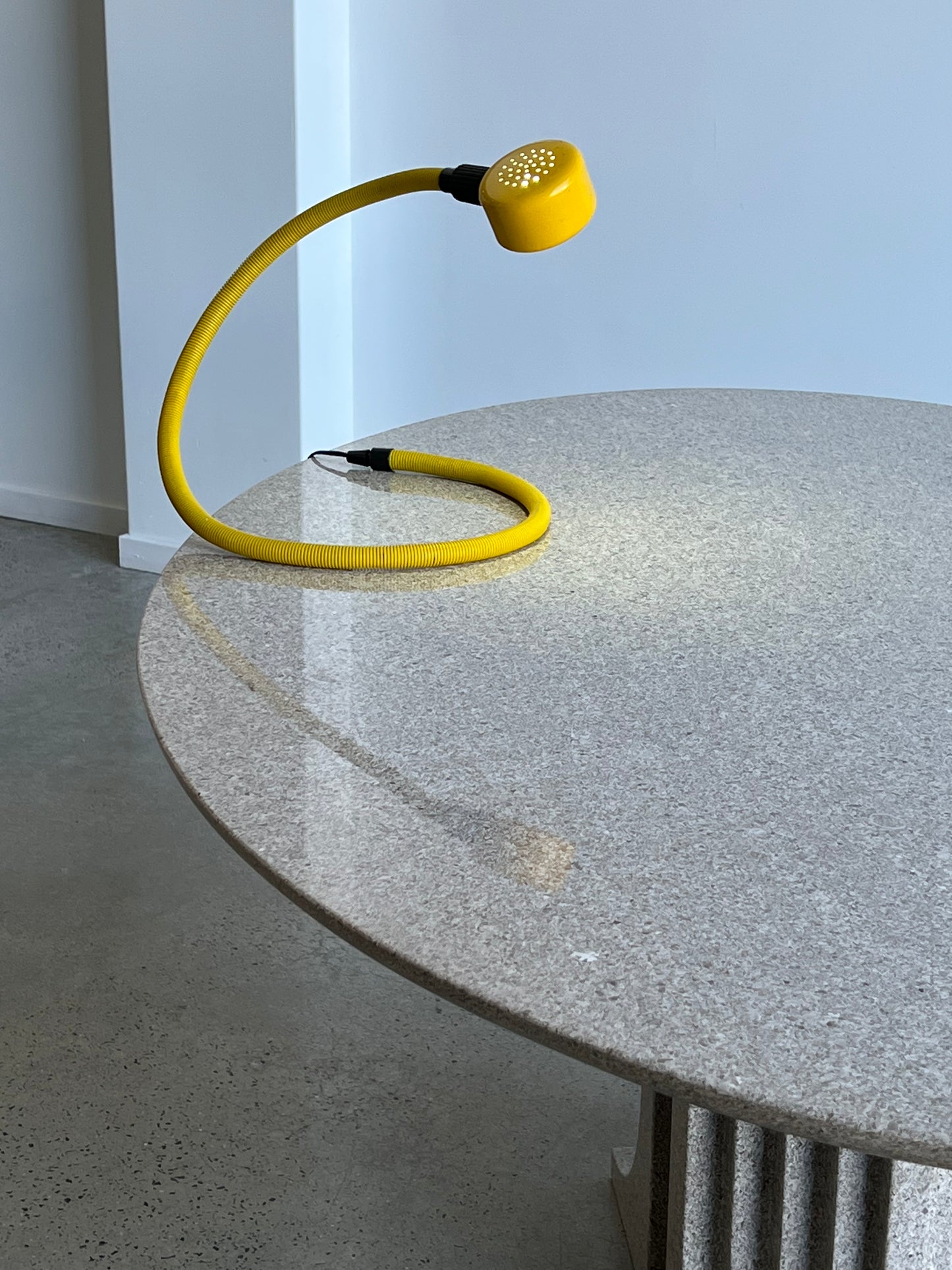 "Snake" by Isao Hosoe for Valenti Italia Yellow Table Lamp, 1980s