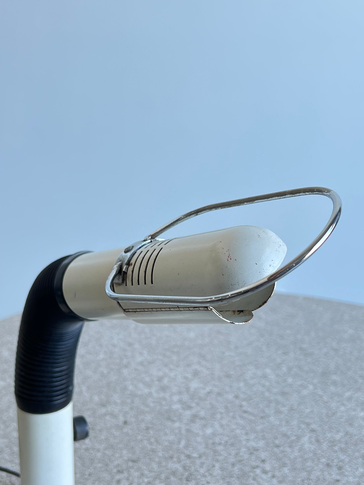 Targetti Sankey White & Black Metal Table-Desk Lamp, 1970s
