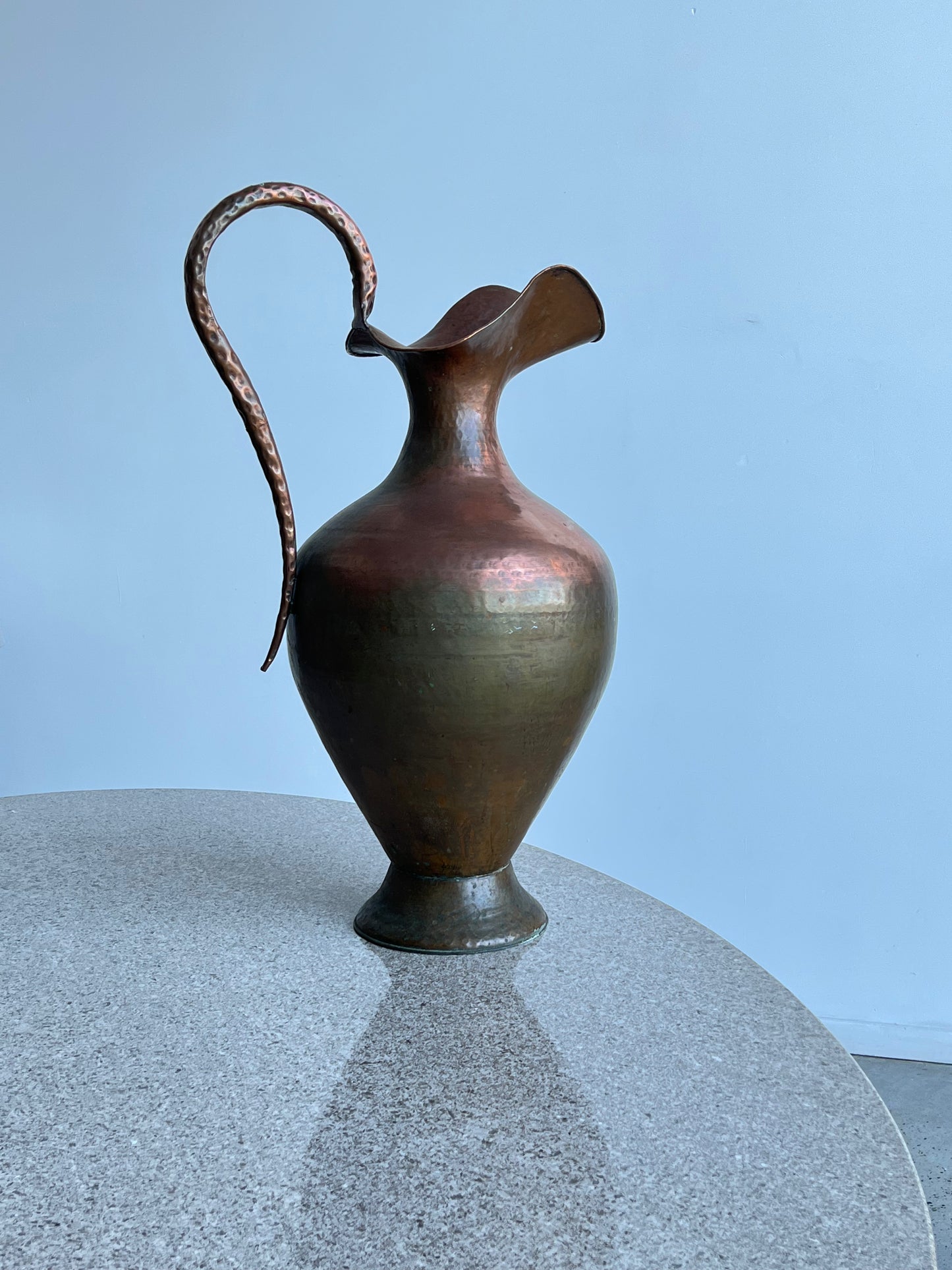 Italian Art Deco Large Hand Hammered Copper Vase, 1940