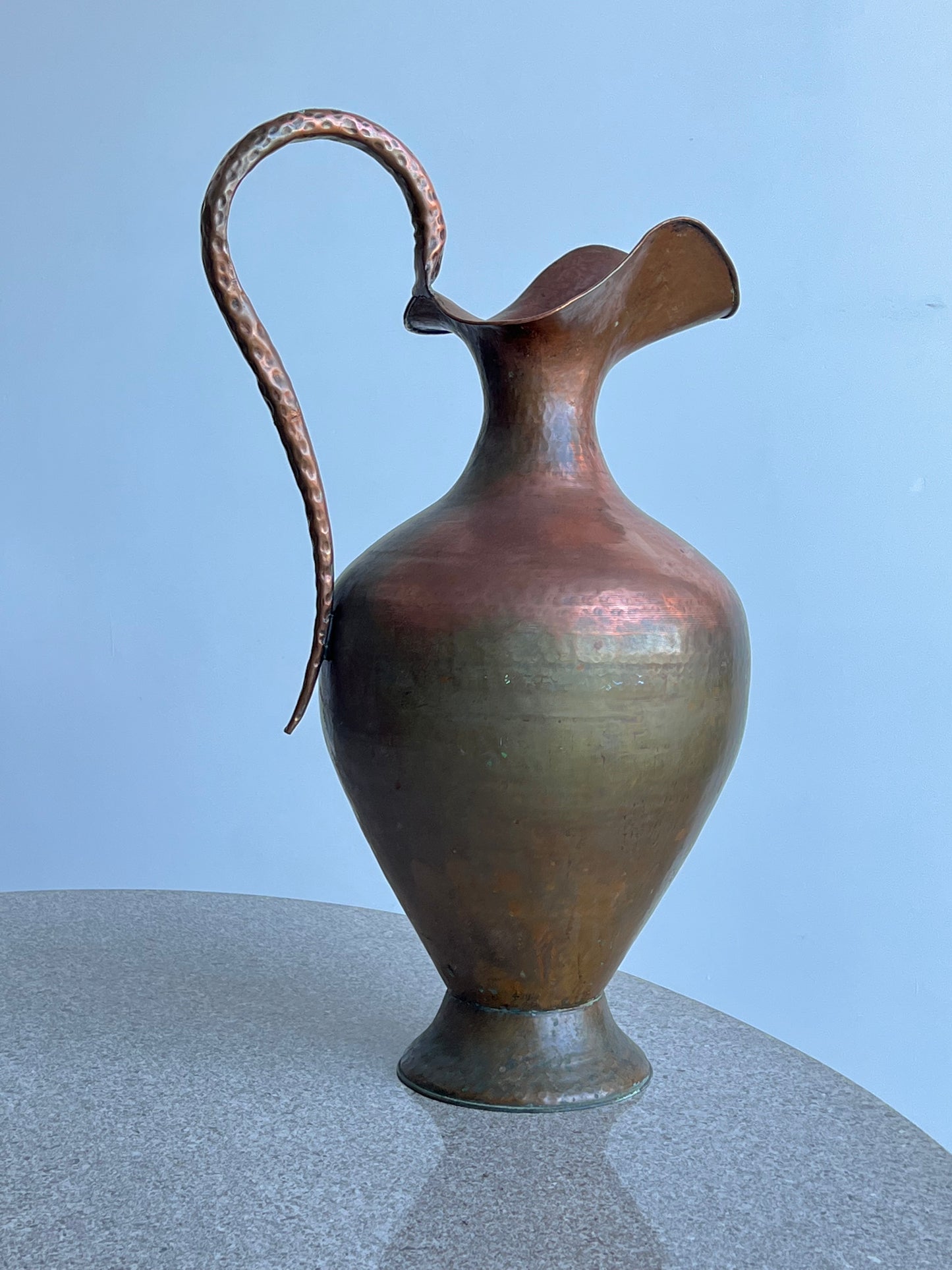 Italian Art Deco Large Hand Hammered Copper Vase, 1940