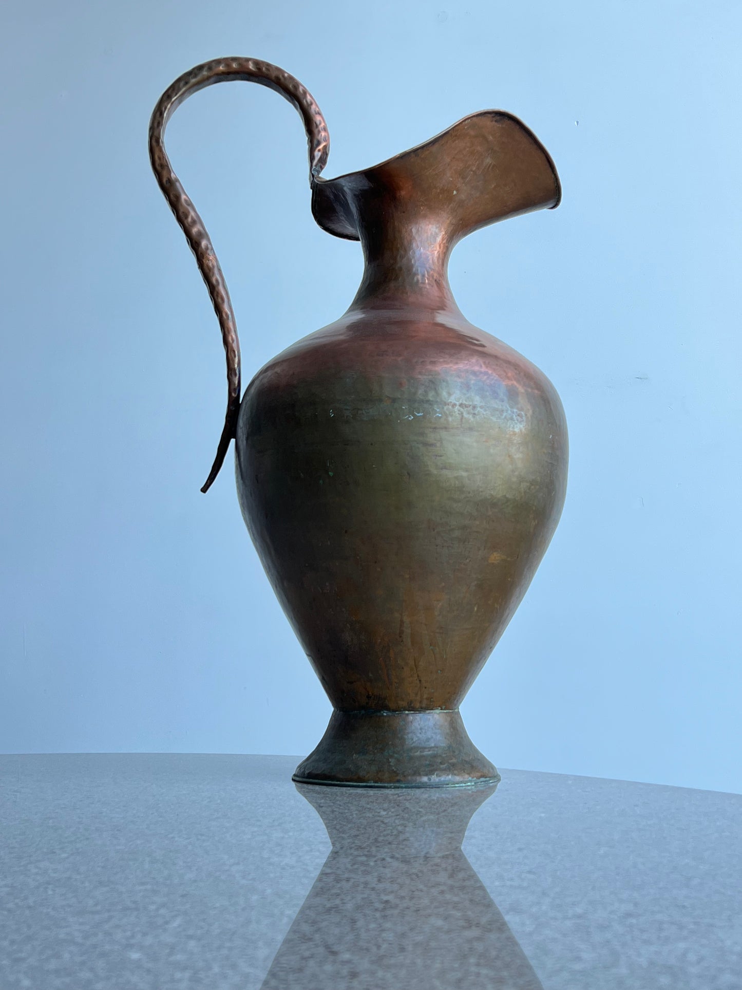 Italian Art Deco Large Hand Hammered Copper Vase, 1940