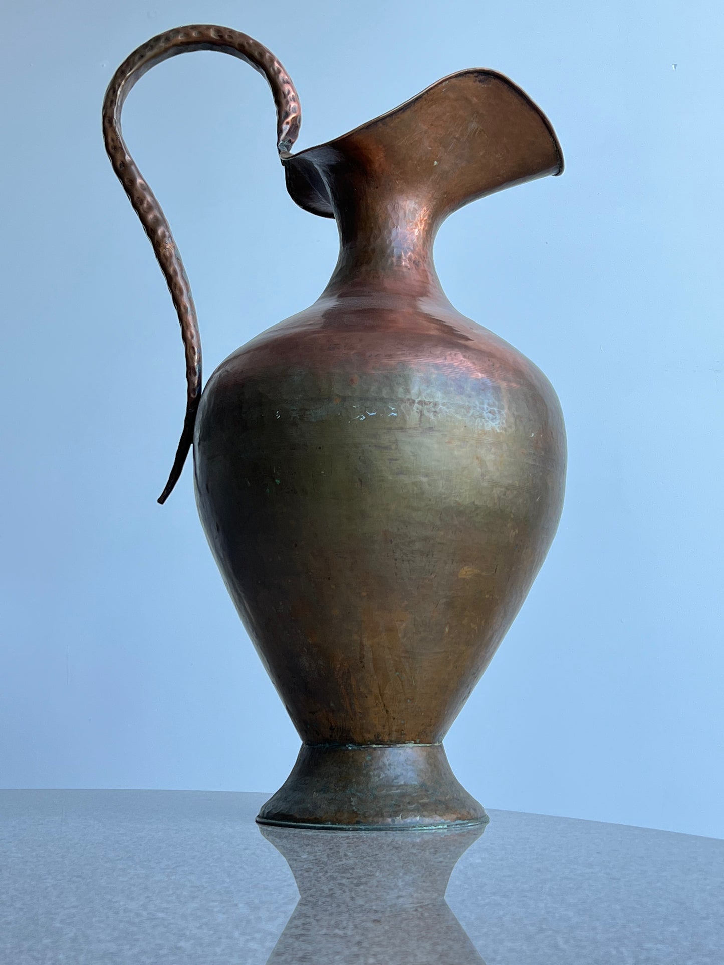 Italian Art Deco Large Hand Hammered Copper Vase, 1940