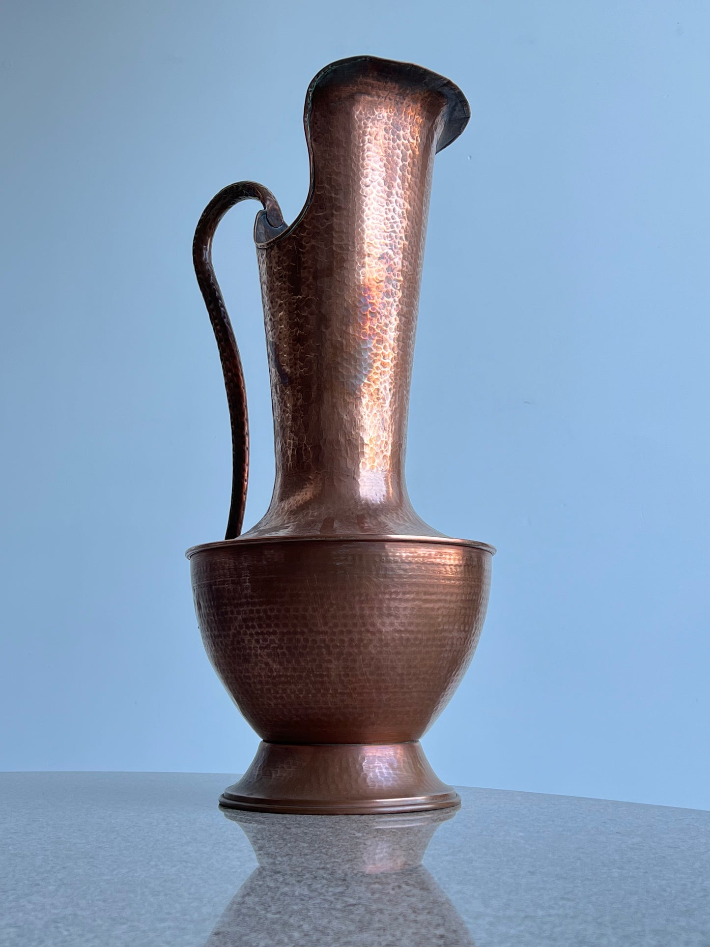 Italian Art Deco Hand Hammered Large Copper Vase, 1940s