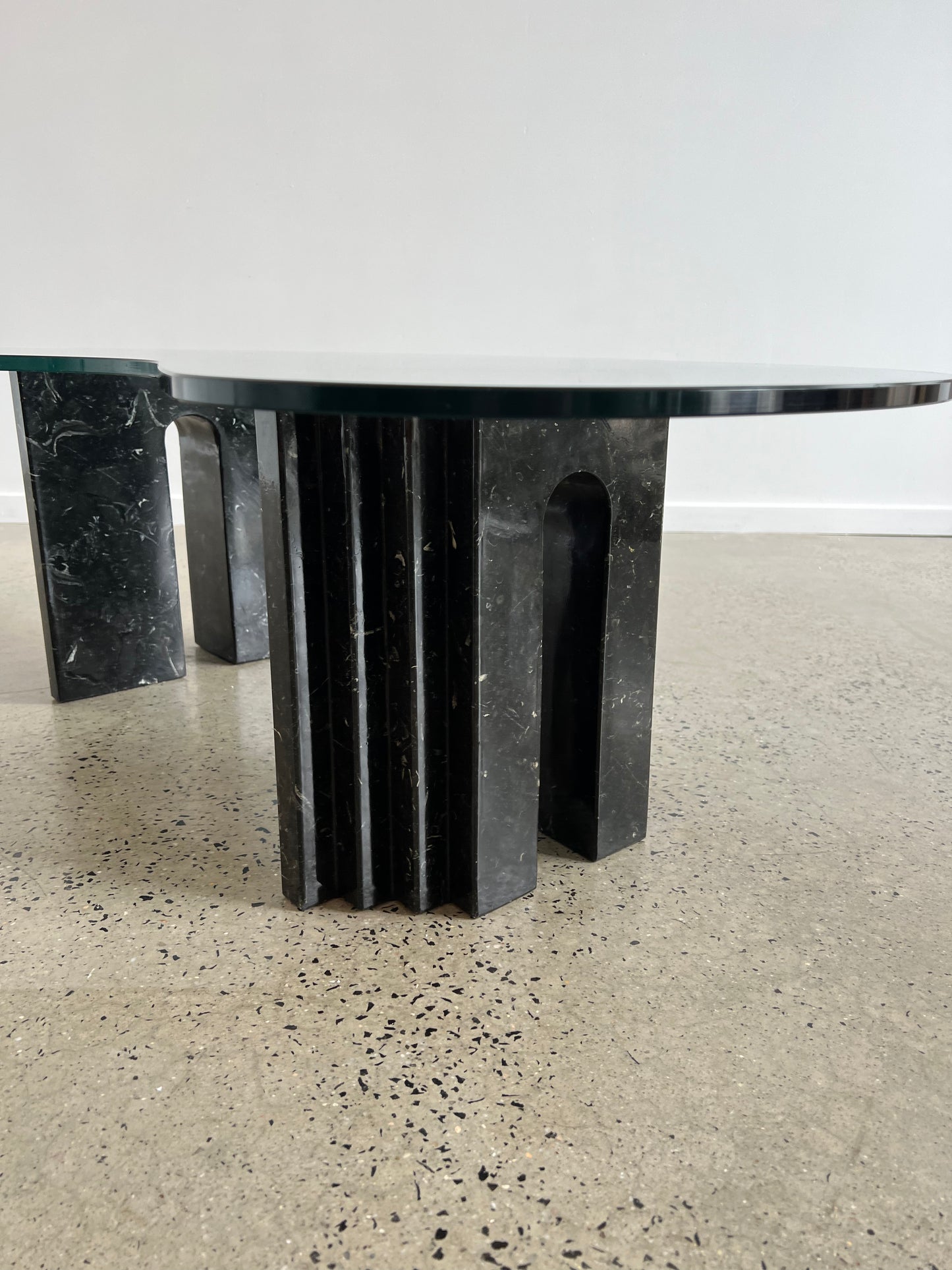 Carlo Scarpa for Cattelan Italia, Black Carrara Marble and Glass Coffee Table, 1970s