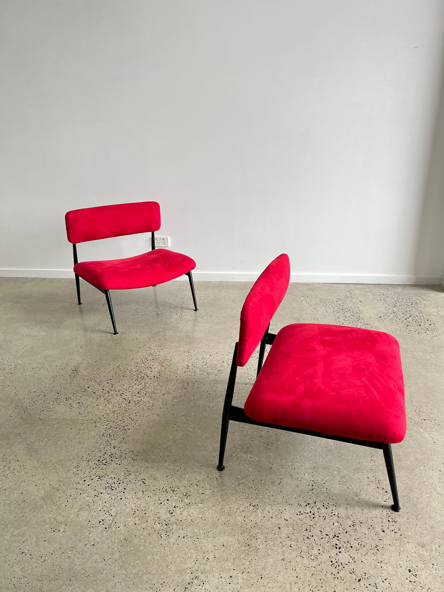 Italian Mid Century Modern Low Lounge Chairs in Red Suede and Metal, 1970s