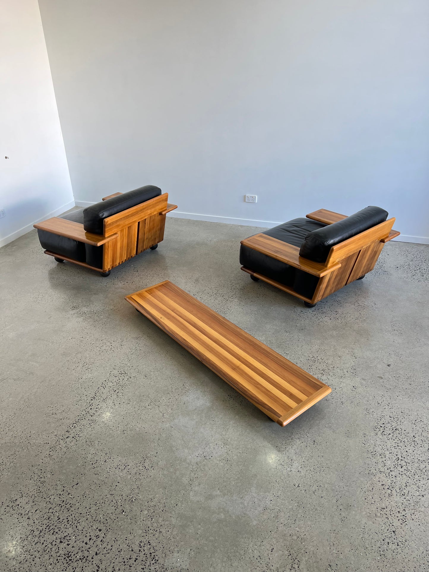 1970s Italian Pianura Armchairs & Table by Mario Bellini for Cassina