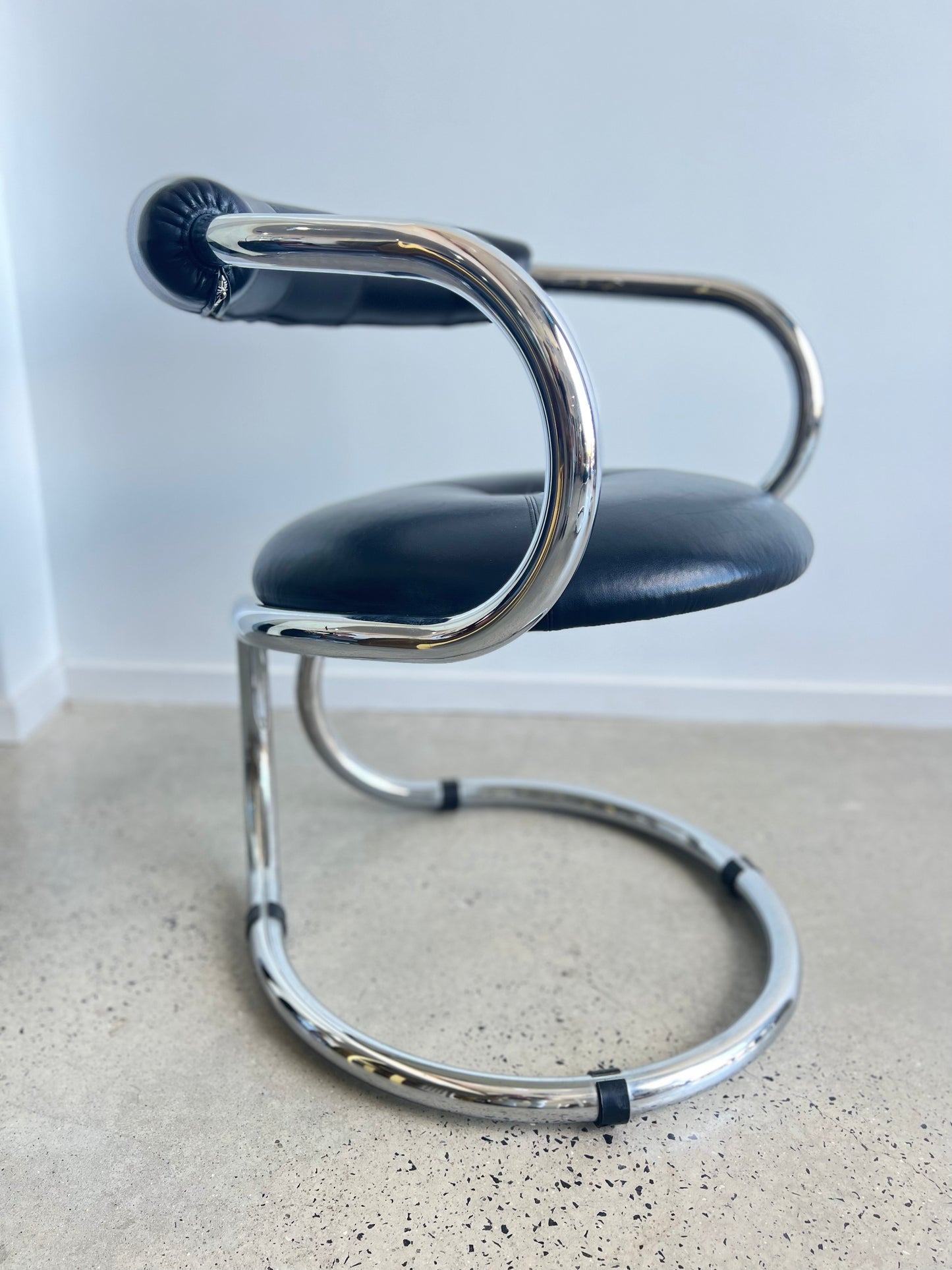 Giotto Stoppino for Tecnosalotto, Tubular Chrome Steel and Leather Chairs, 1970s