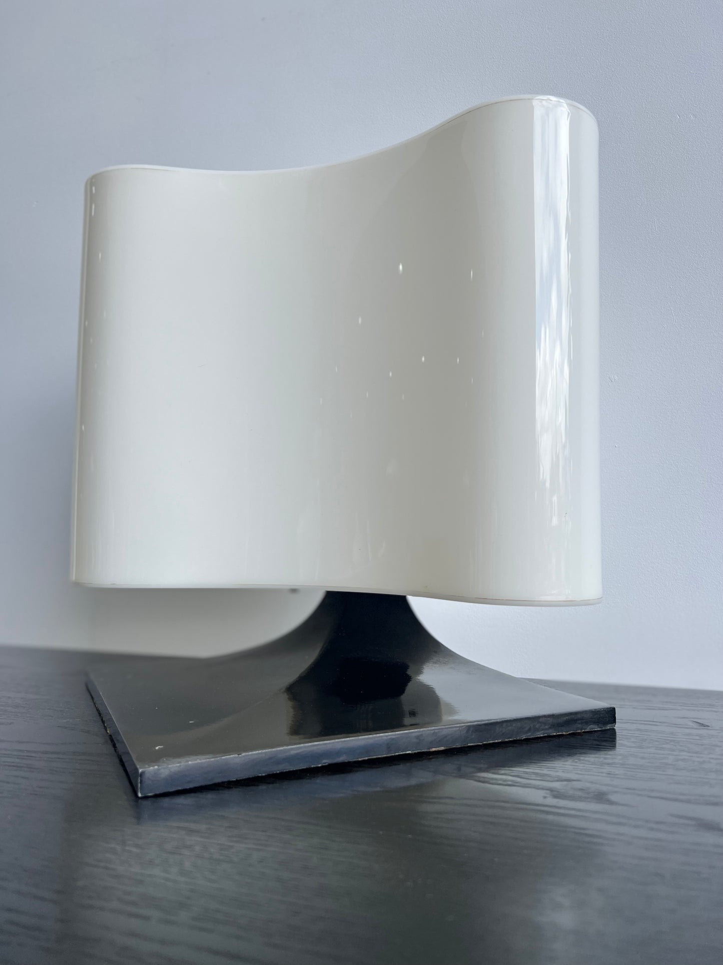 mid century table lamp
