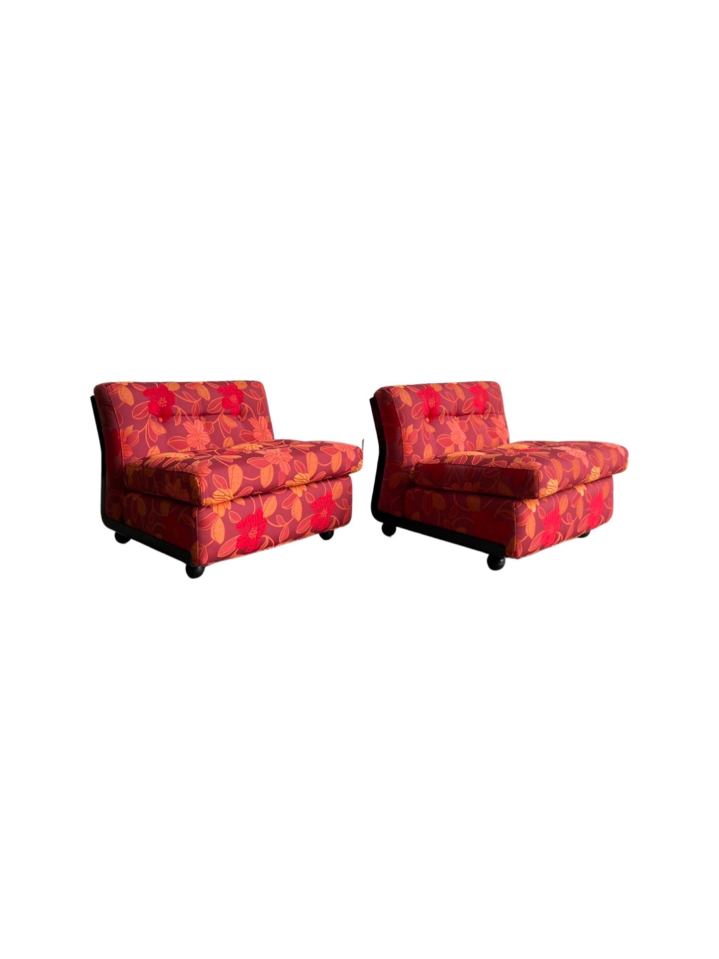 Italian Amanta Chairs Fabric and Black base by Mario Bellini for B&B Italia 1970