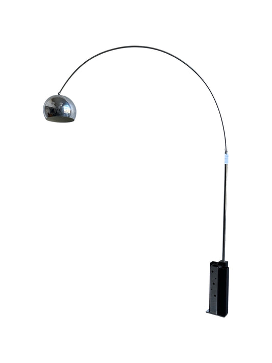 Arch Floor Lamp By Goffredo Reggiani in Chrome and Black Metal