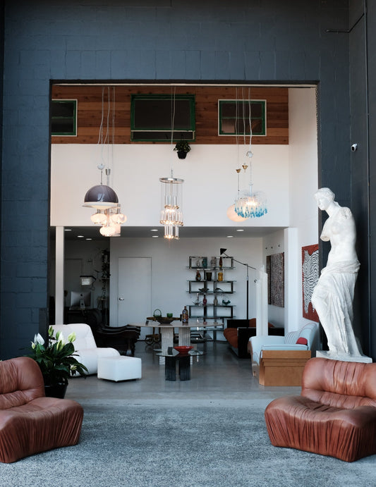 Beyond the showroom: the services that make Lumini Collections a cultural hub for design - Lumini Collections