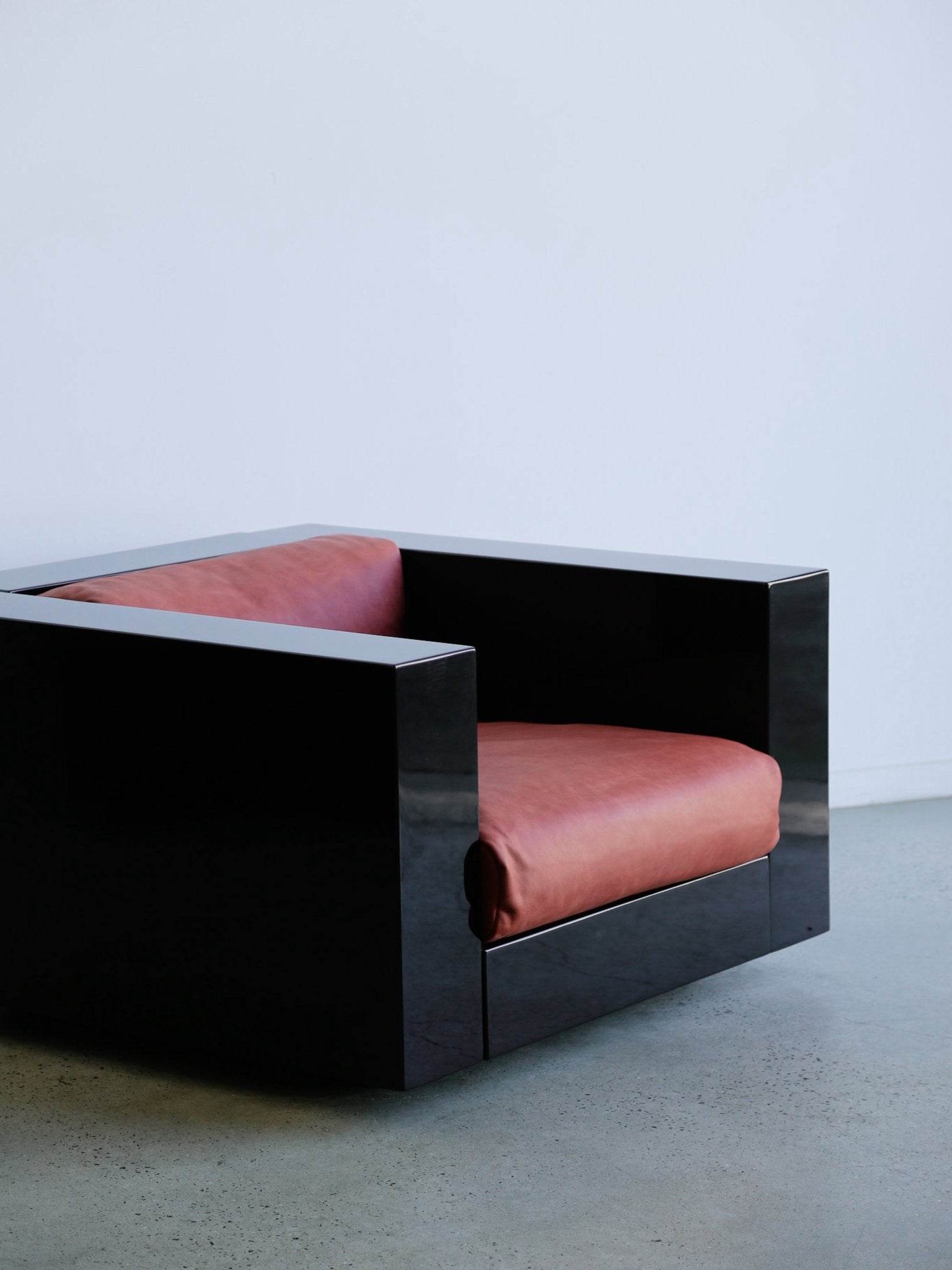 Massimo Vignelli for Poltronova Saratoga sofa set & coffee table - Lumini Collections