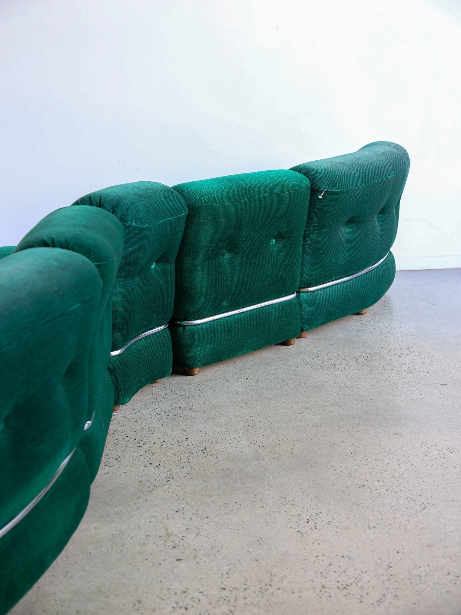Adriano Piazzesi Curved Modular Sofa in Emerald Green Velvet, Italy 1970s - Lumini Collections