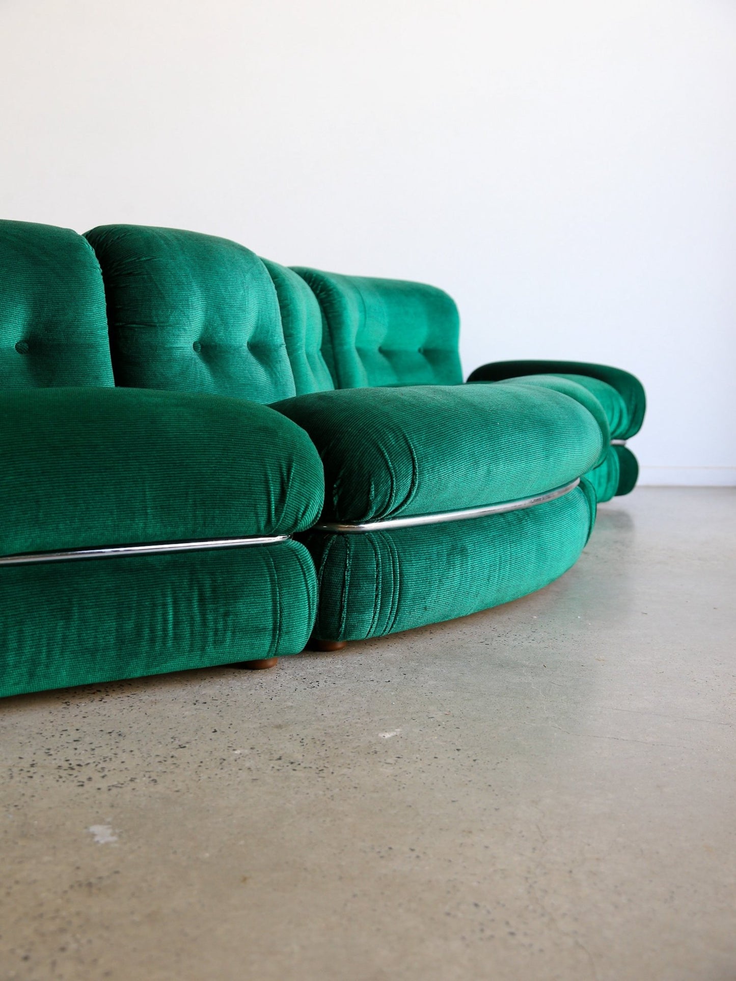 Adriano Piazzesi Curved Modular Sofa in Emerald Green Velvet, Italy 1970s - Lumini Collections