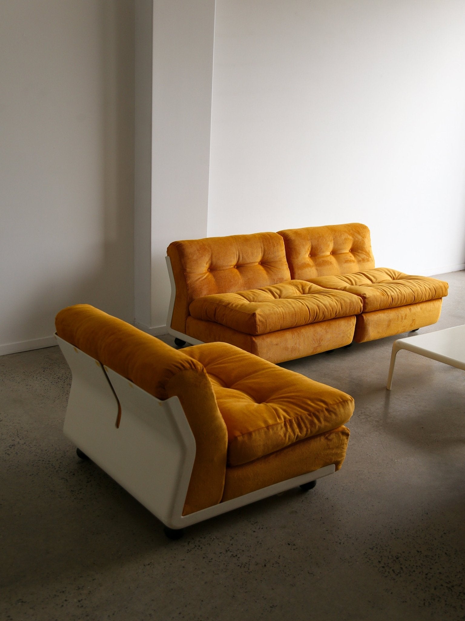 Amanta Modular Sofa in Yellow Velvet & White Frame By Mario Bellini for B&B Italia - Lumini Collections