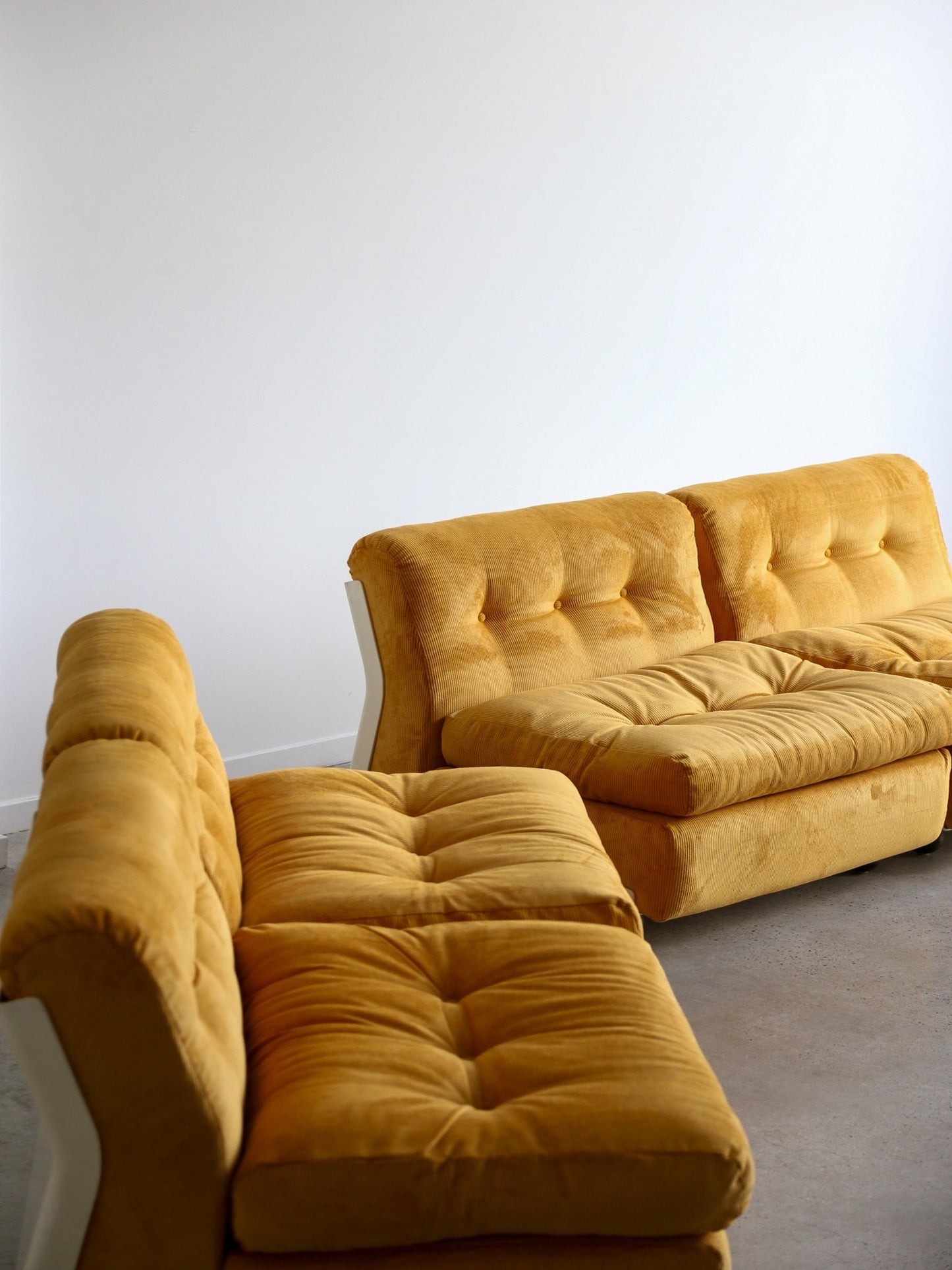 Amanta Modular Sofa in Yellow Velvet & White Frame By Mario Bellini for B&B Italia - Lumini Collections