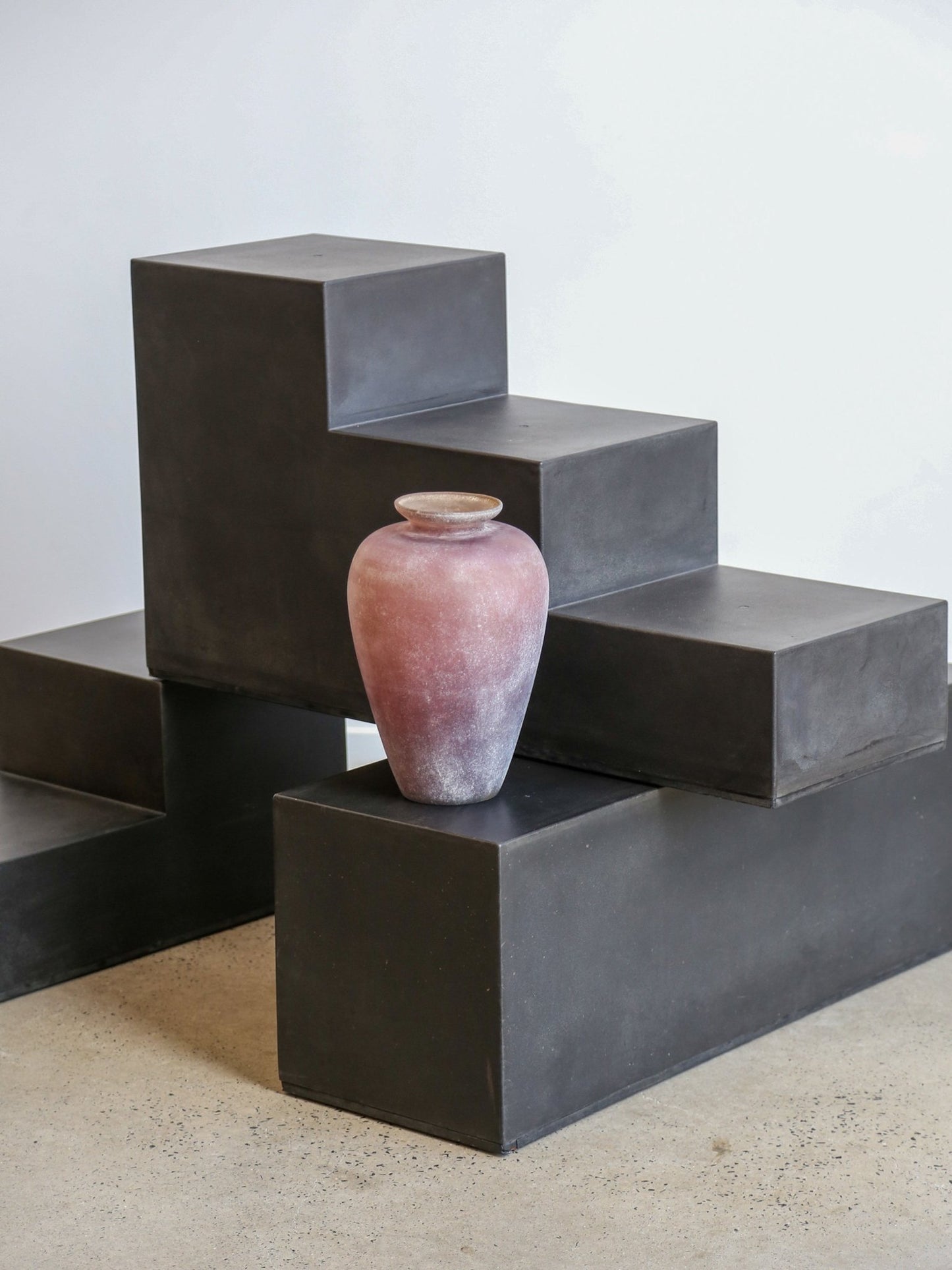 Archimede Seguso Murano Scavo Glass Vase, Italy 1960s - Lumini Collections