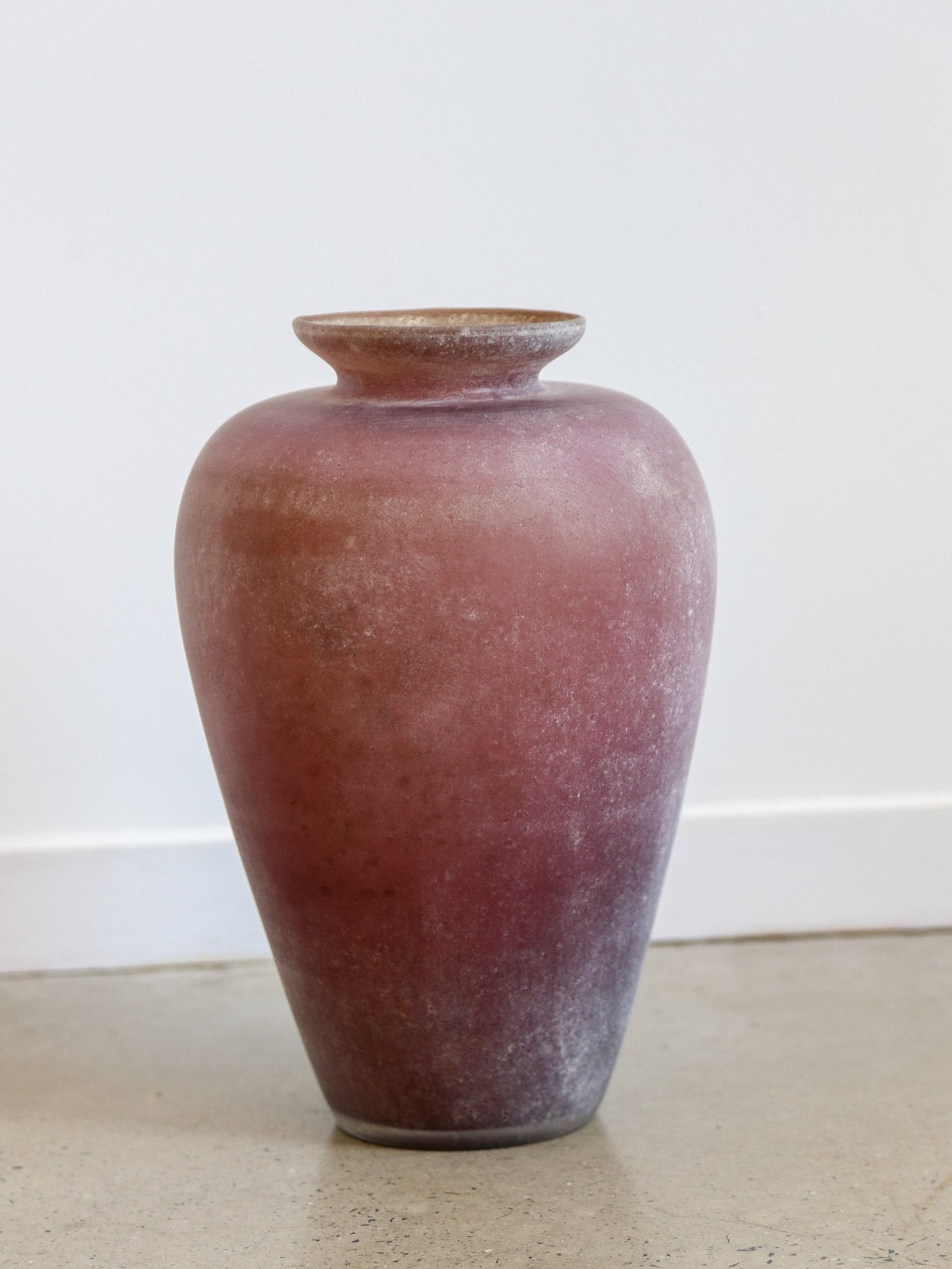 Archimede Seguso Murano Scavo Glass Vase, Italy 1960s - Lumini Collections