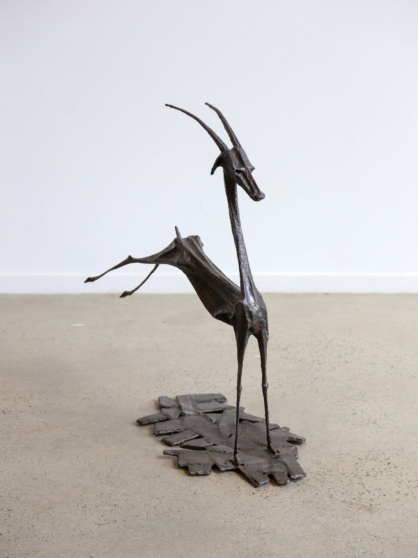 Dora Arduini Bronze Gazelle Sculpture, Italy 1970s - Lumini Collections