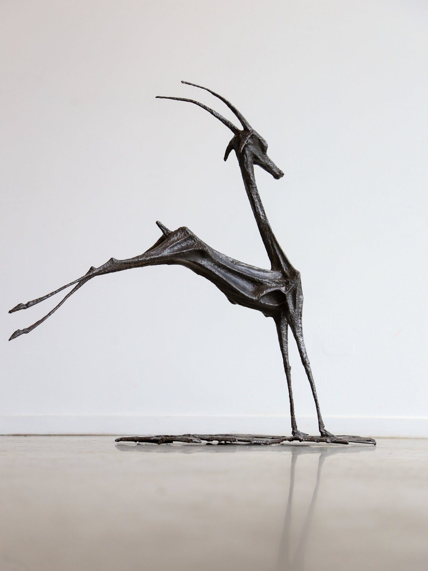 Dora Arduini Bronze Gazelle Sculpture, Italy 1970s - Lumini Collections