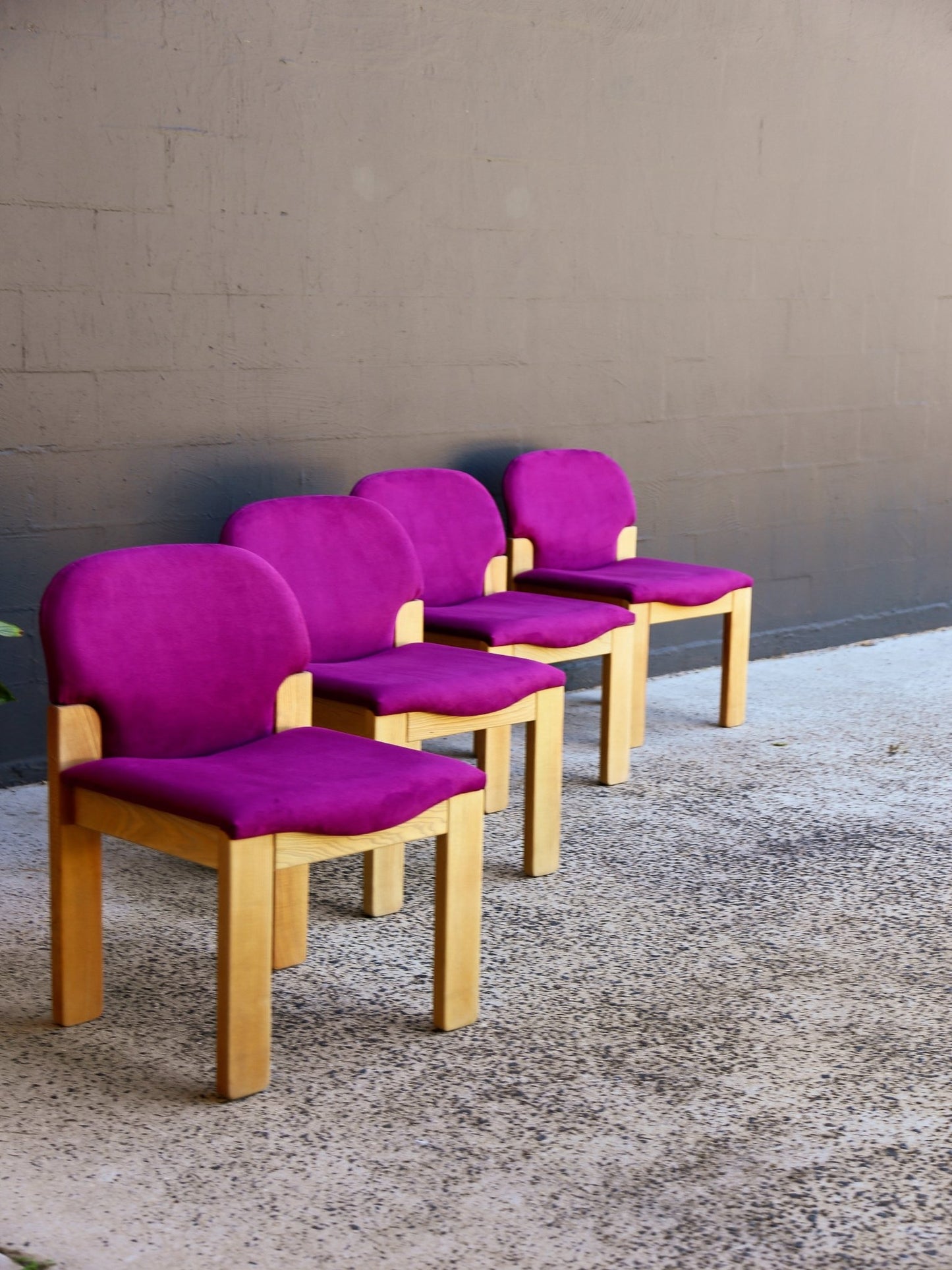 Four “Easy” Chairs by Ernesto Radaelli for Saporiti Italia 1980s - Lumini Collections
