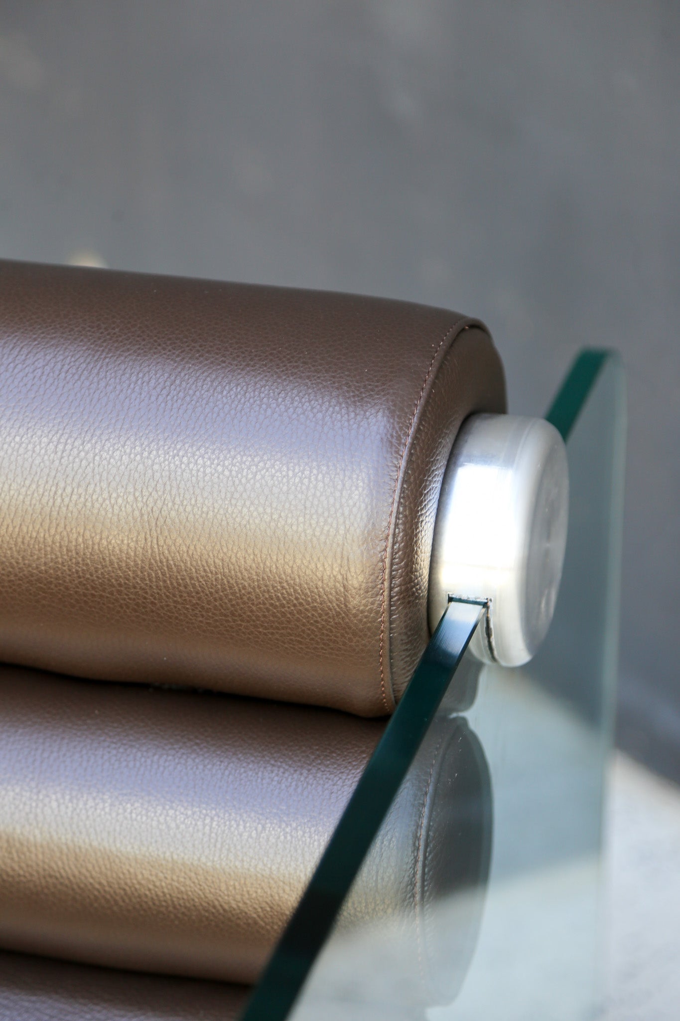 Fabio Lenci Brown Leather “Hyaline” Chairs for Standing, Italy - Lumini Collections
